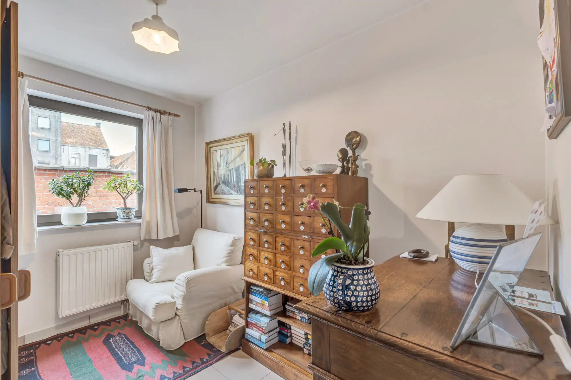 Ruim drieslaapkamerappartement, hart van Deinze te koop foto 9