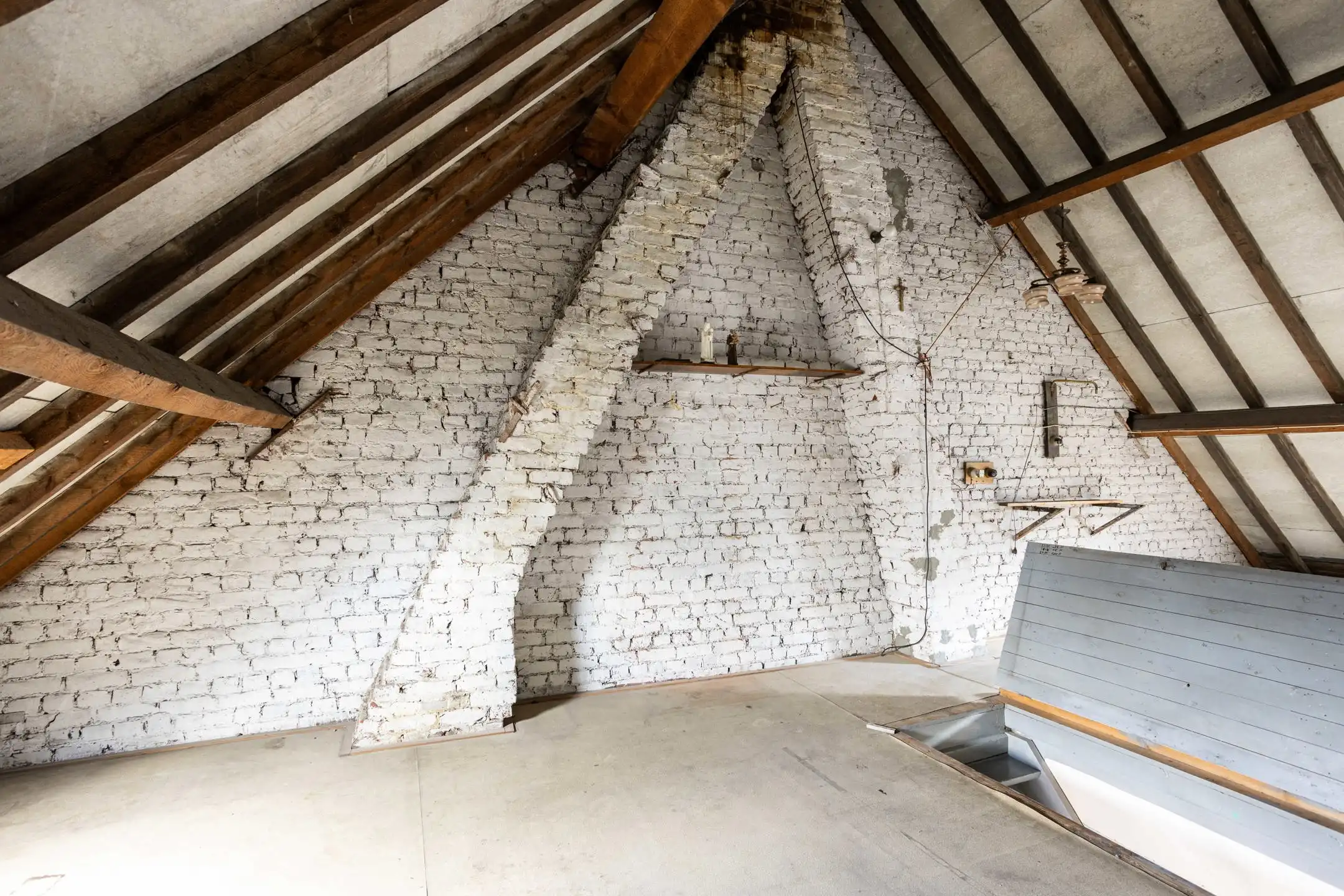 Te renoveren woning met tuin en tal van mogelijkheden foto 19