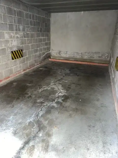 Garage te koop in Harelbeke foto 4