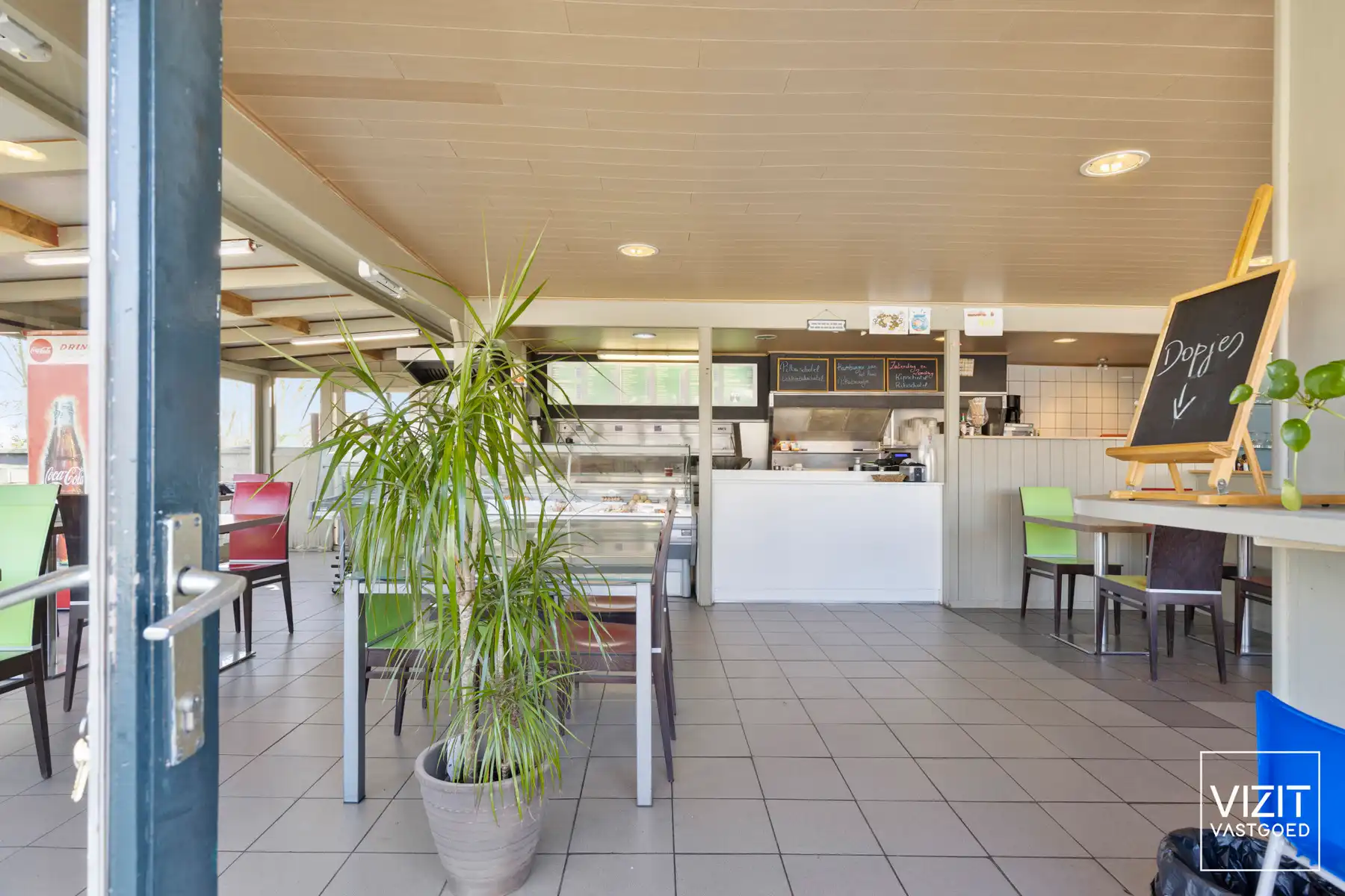 Overname handelsfonds met gebouw en grond te Haaltert!  foto 4