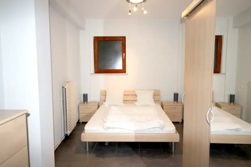 Ruim gemeubeld appartement met 2 slaapkamers foto 11