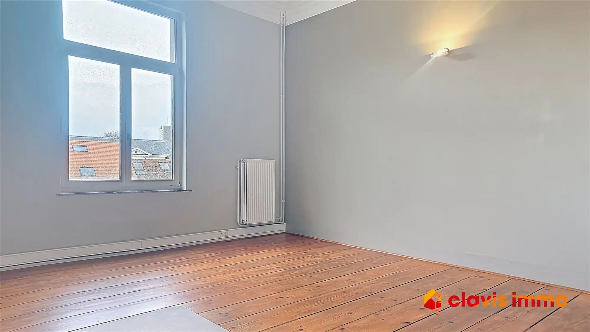 Aangenaam kantoor gelegen op de tweede verdieping van een prachtig herenhuis foto 3