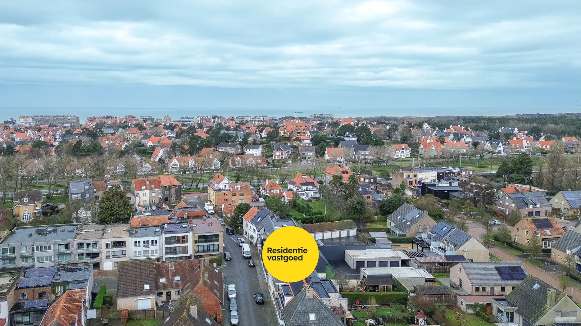 Lichtrijk éénslaapkamerappartement nabij centrum en bos in De Haan foto 16