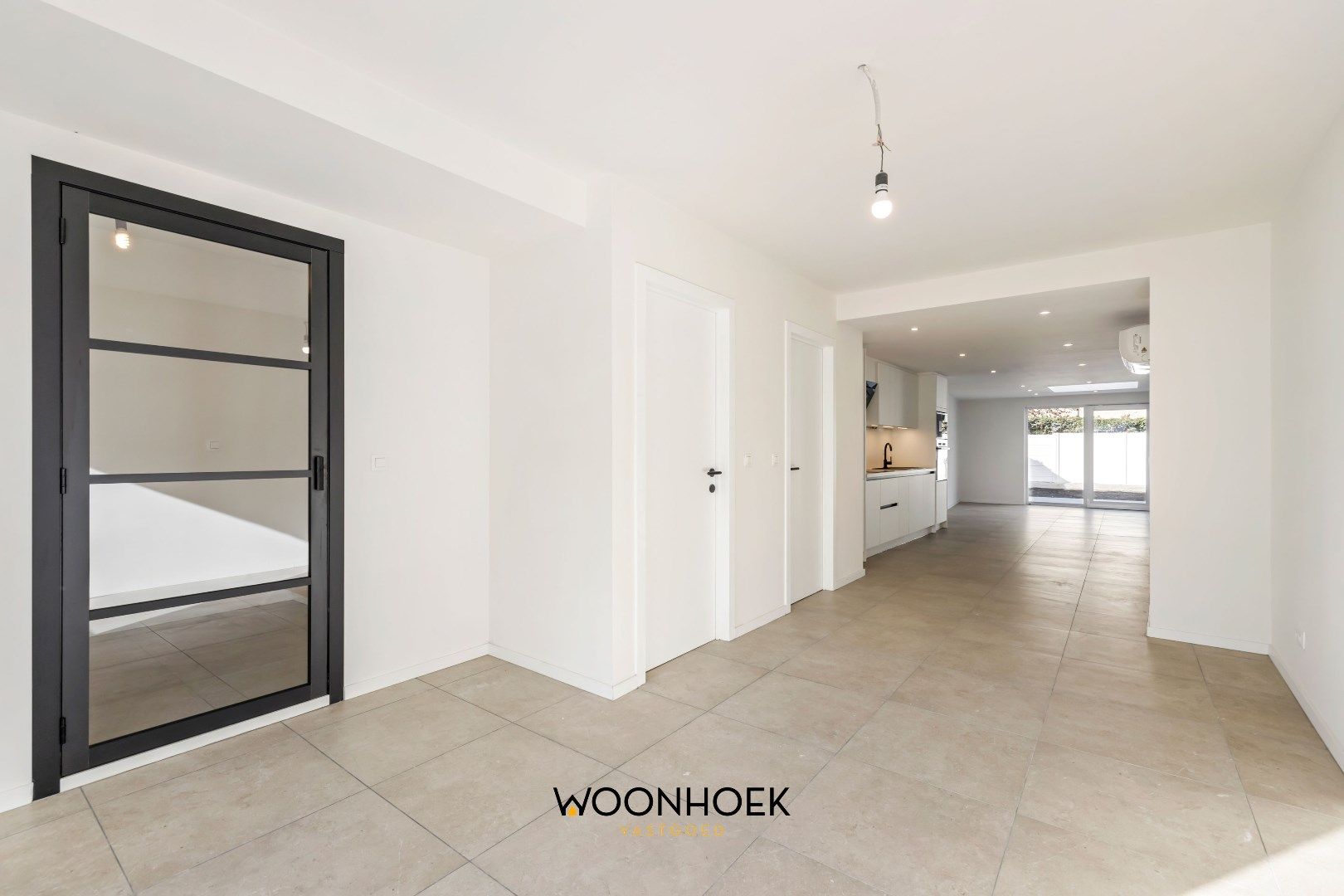 Trendy 3 slpk-woning met 6 zonnepanelen te Lokeren foto 3