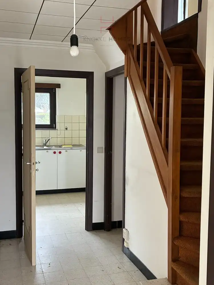 Ruime, op te frissen woning gelegen in een residentiële buurt in Heist-Aan-Zee foto 5