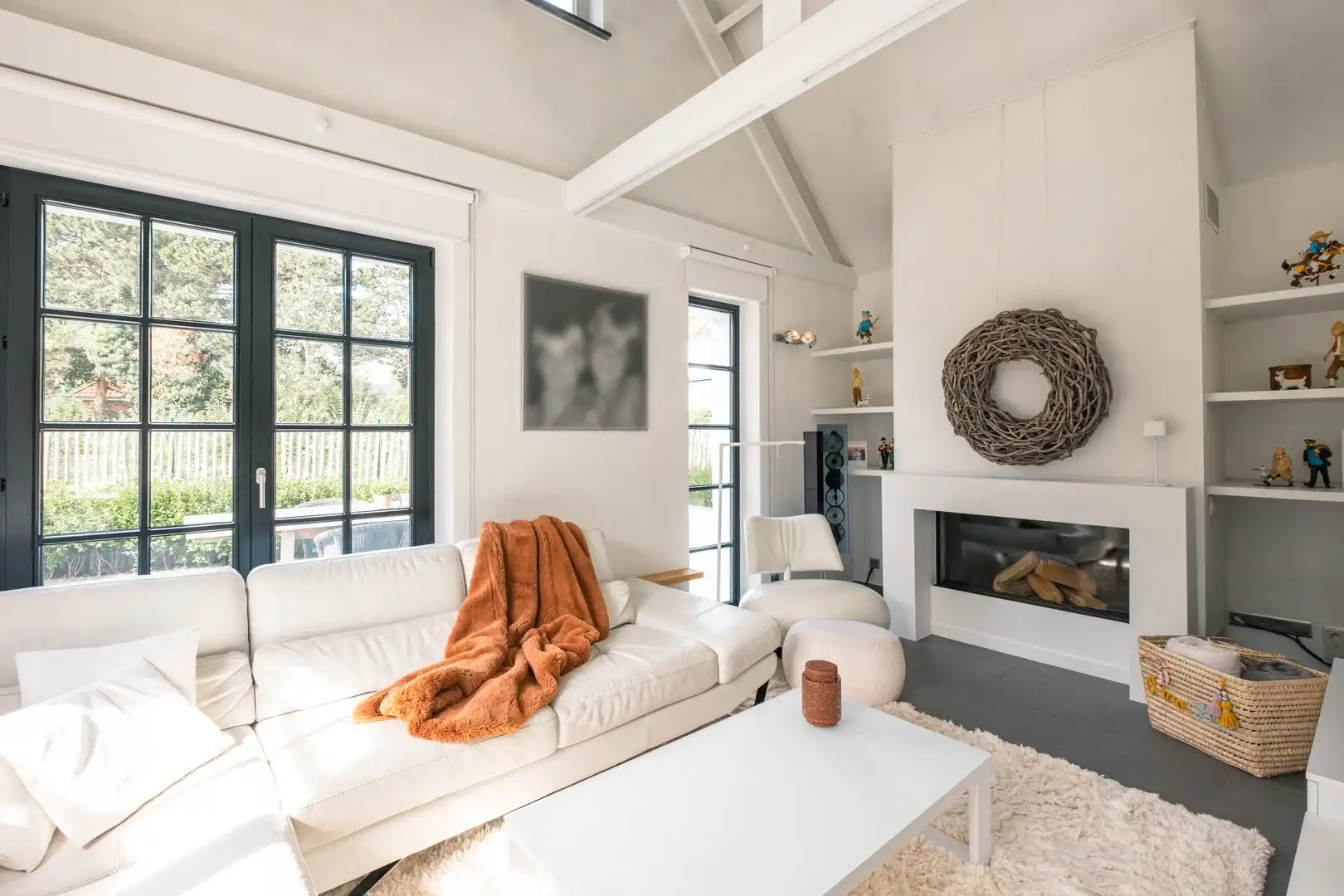 Sint-Idesbald - gerenoveerde visserswoning, rustig gelegen. foto {{pictureIndex}}