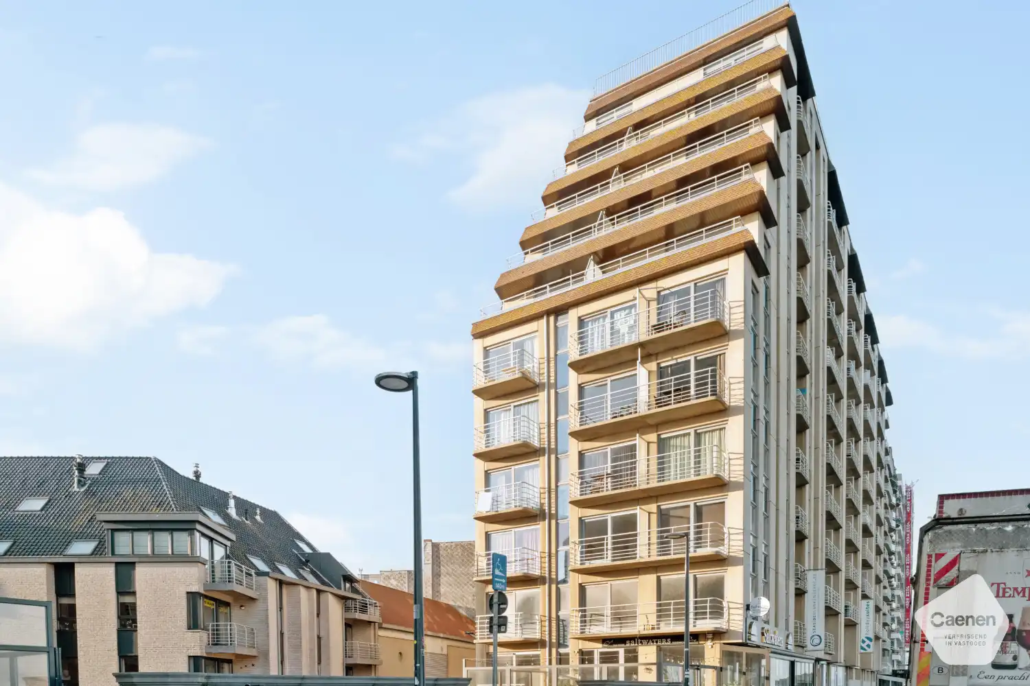 Instapklare studio met slaaphoek met zongericht terras foto 17
