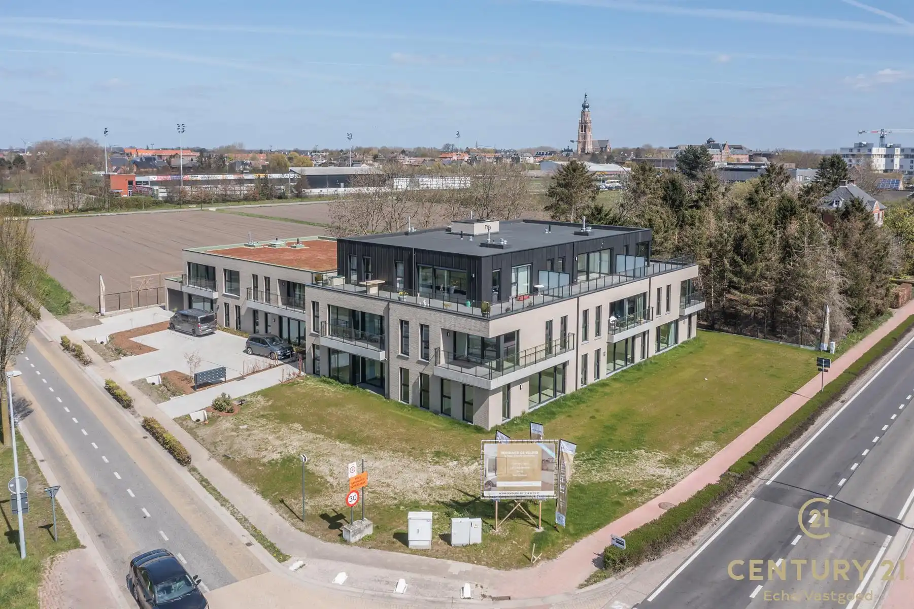 Groen gelegen assistentiewoning in Hoogstraten foto 2