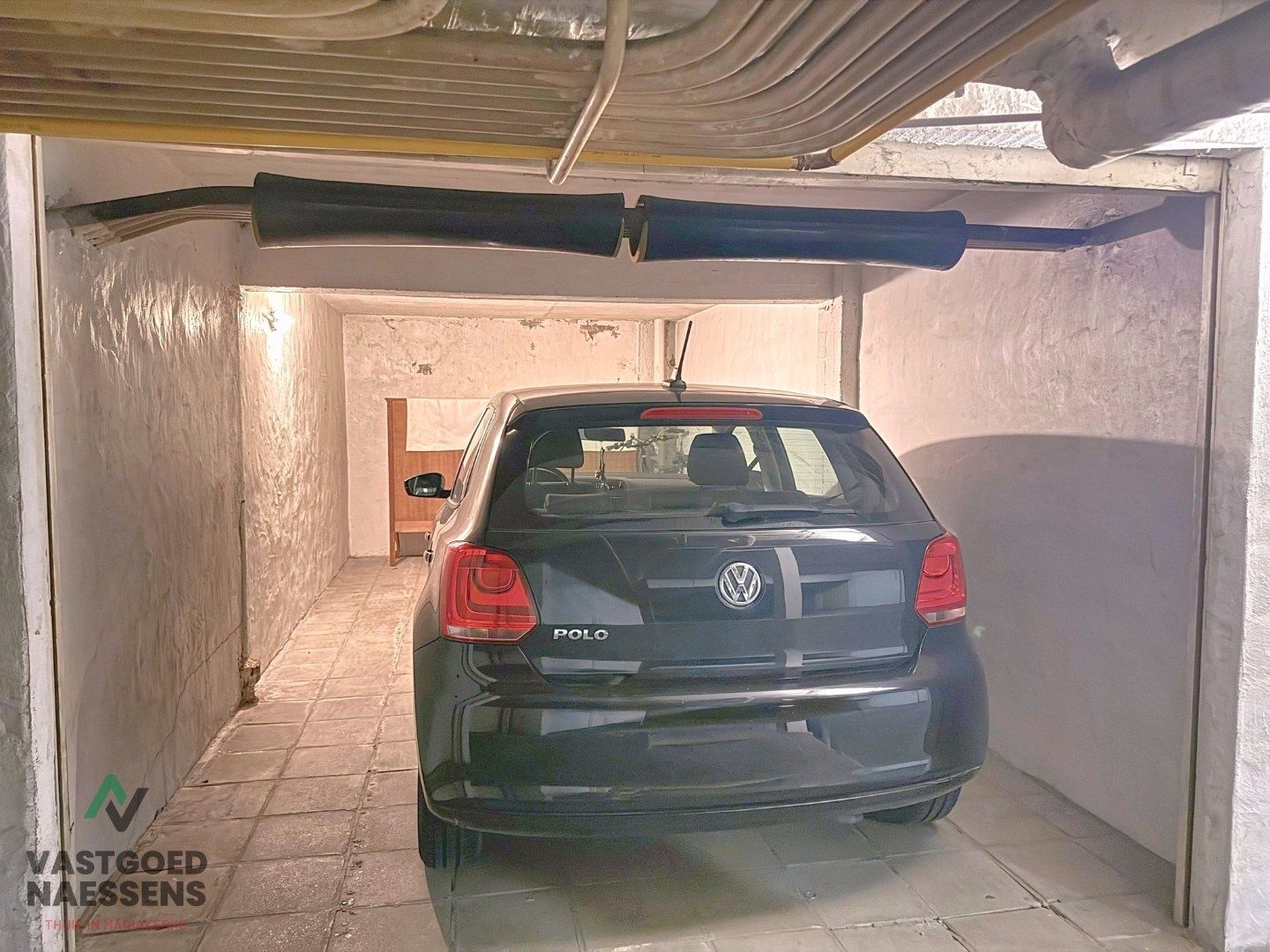 GARAGEBOX VLAKBIJ ZEEDIJK  foto 2