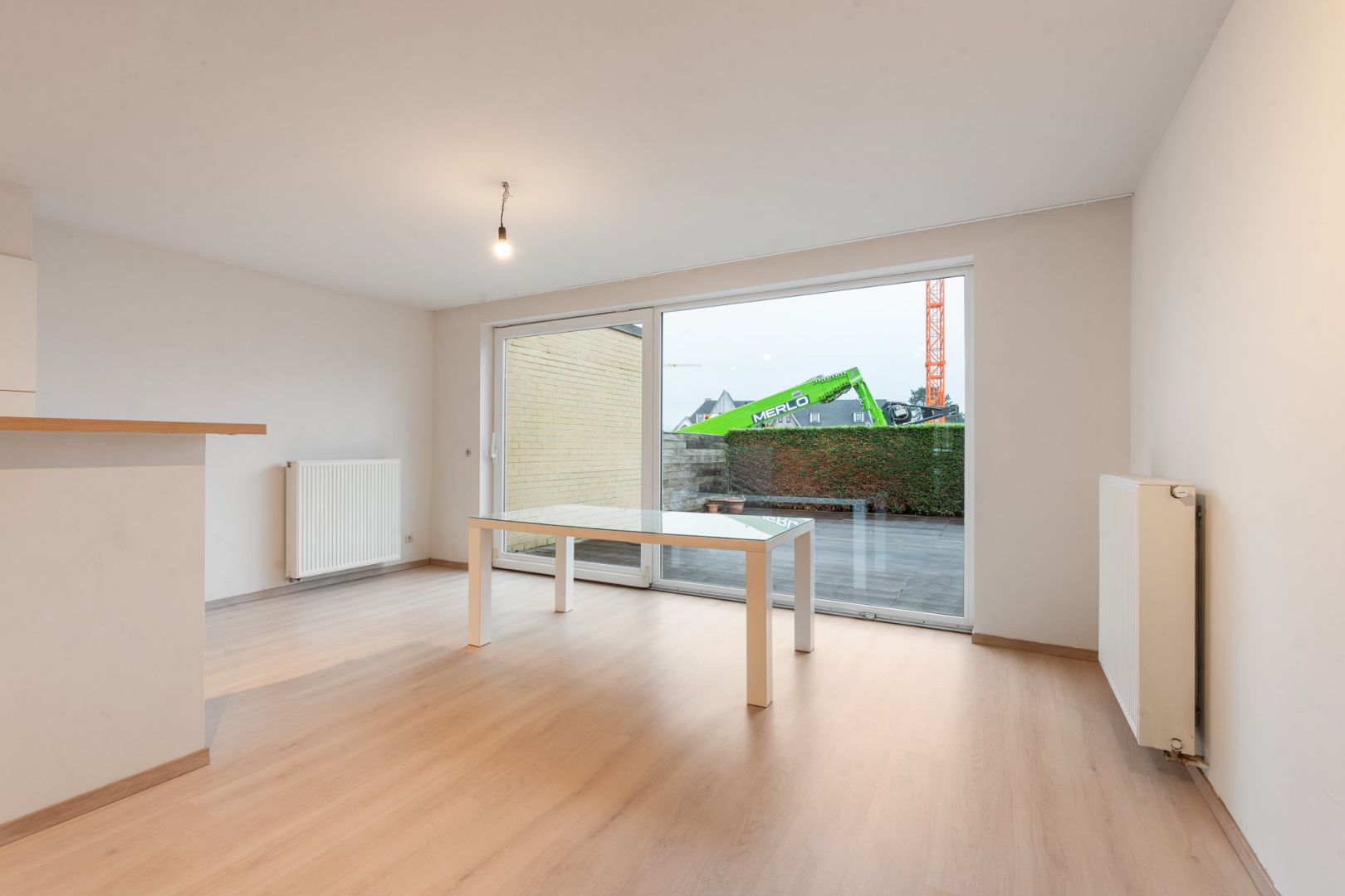 Instapklaar appartement met ruim zonneterras foto 8