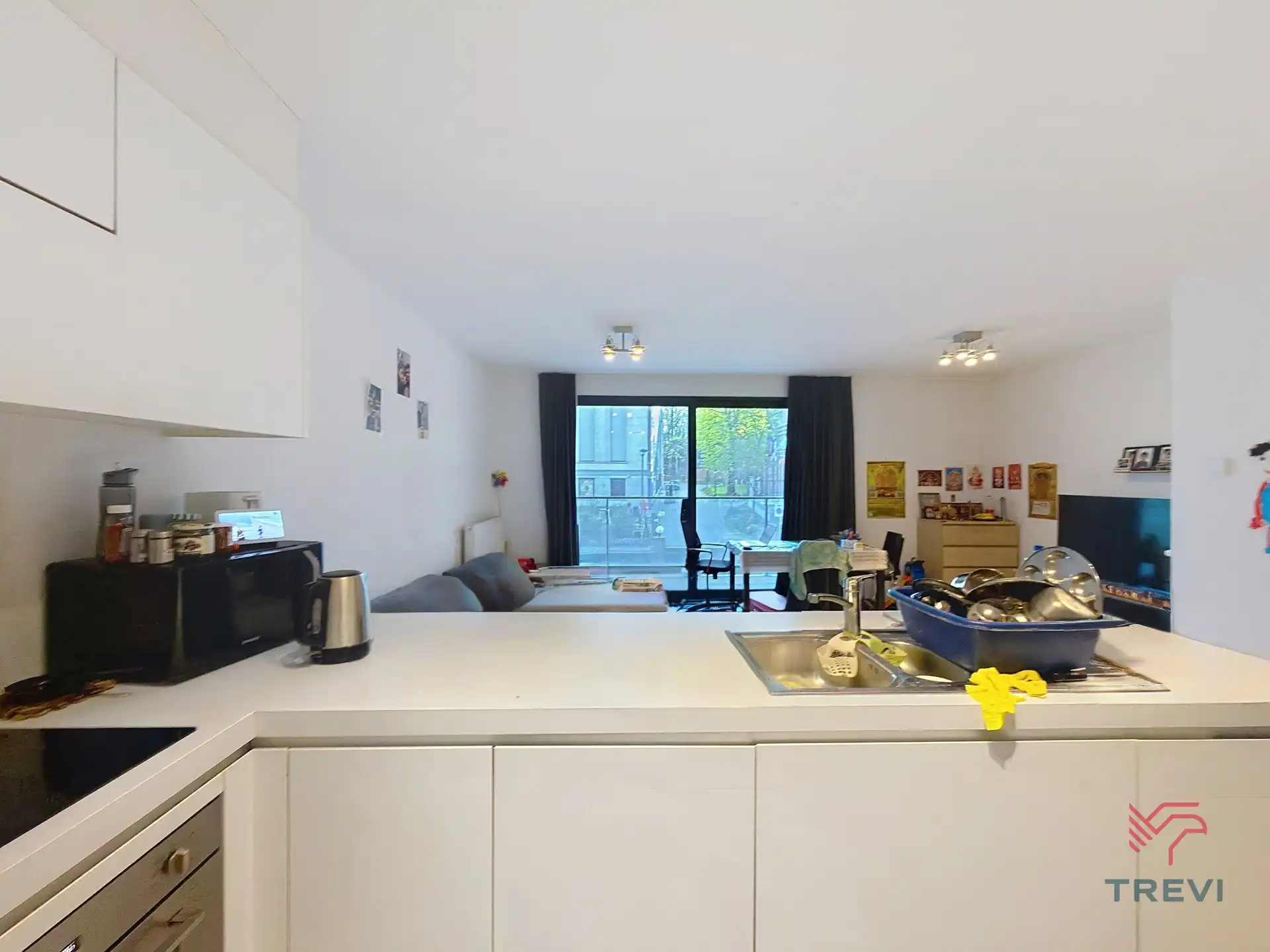 Europese Wijk - ONBEMEUBILEERD appartement met 2 slaapkamers ! foto 4