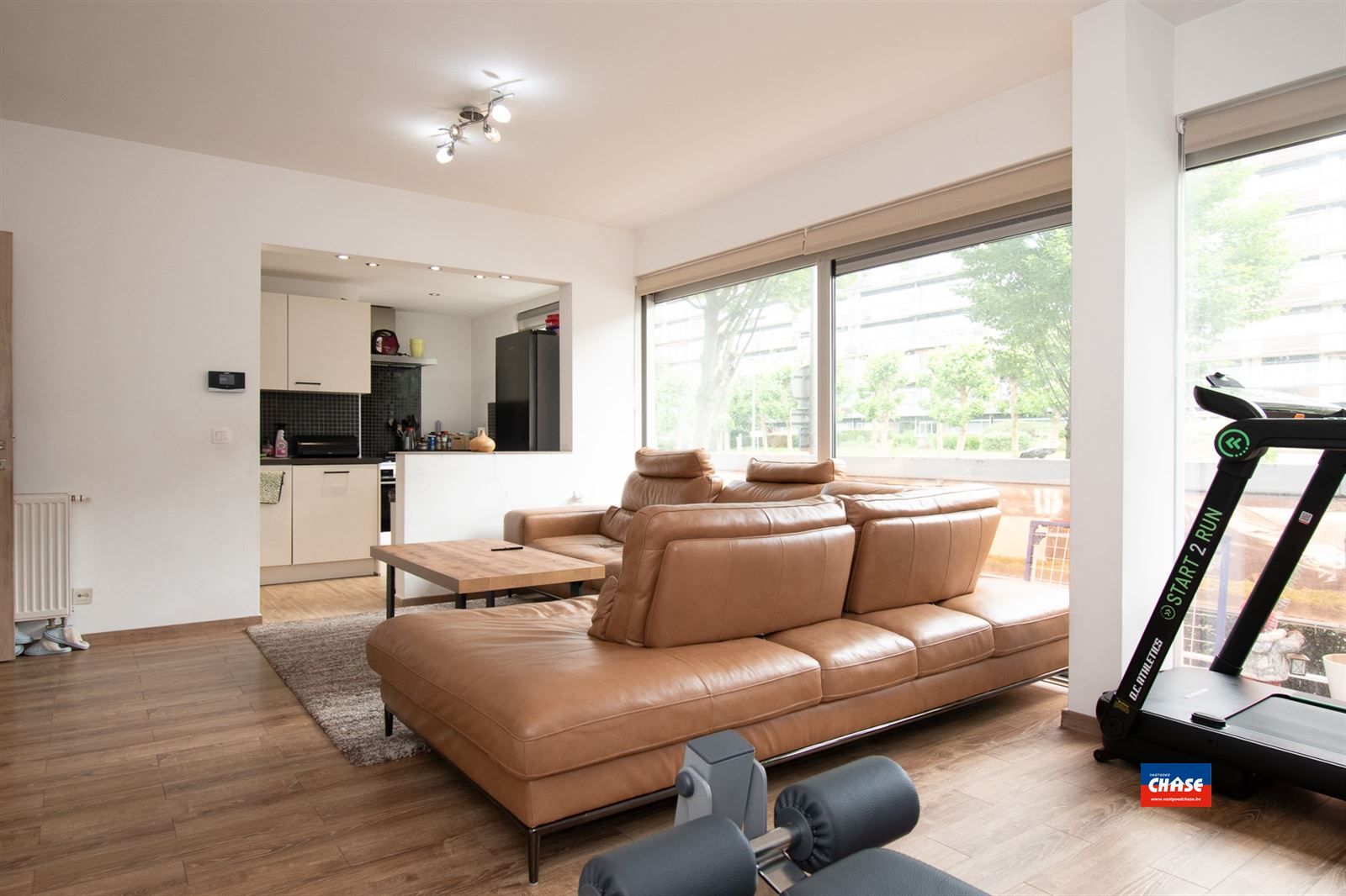 Gelijkvloersappartement met 3 slpks en terras foto 4
