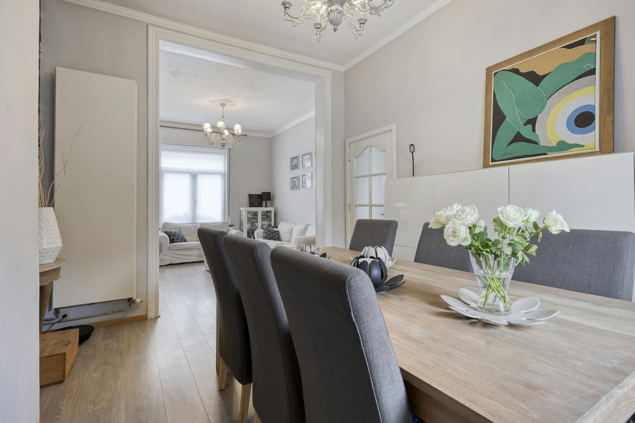 Charmante woning met potentieel te koop in Steenokkerzeel foto 5