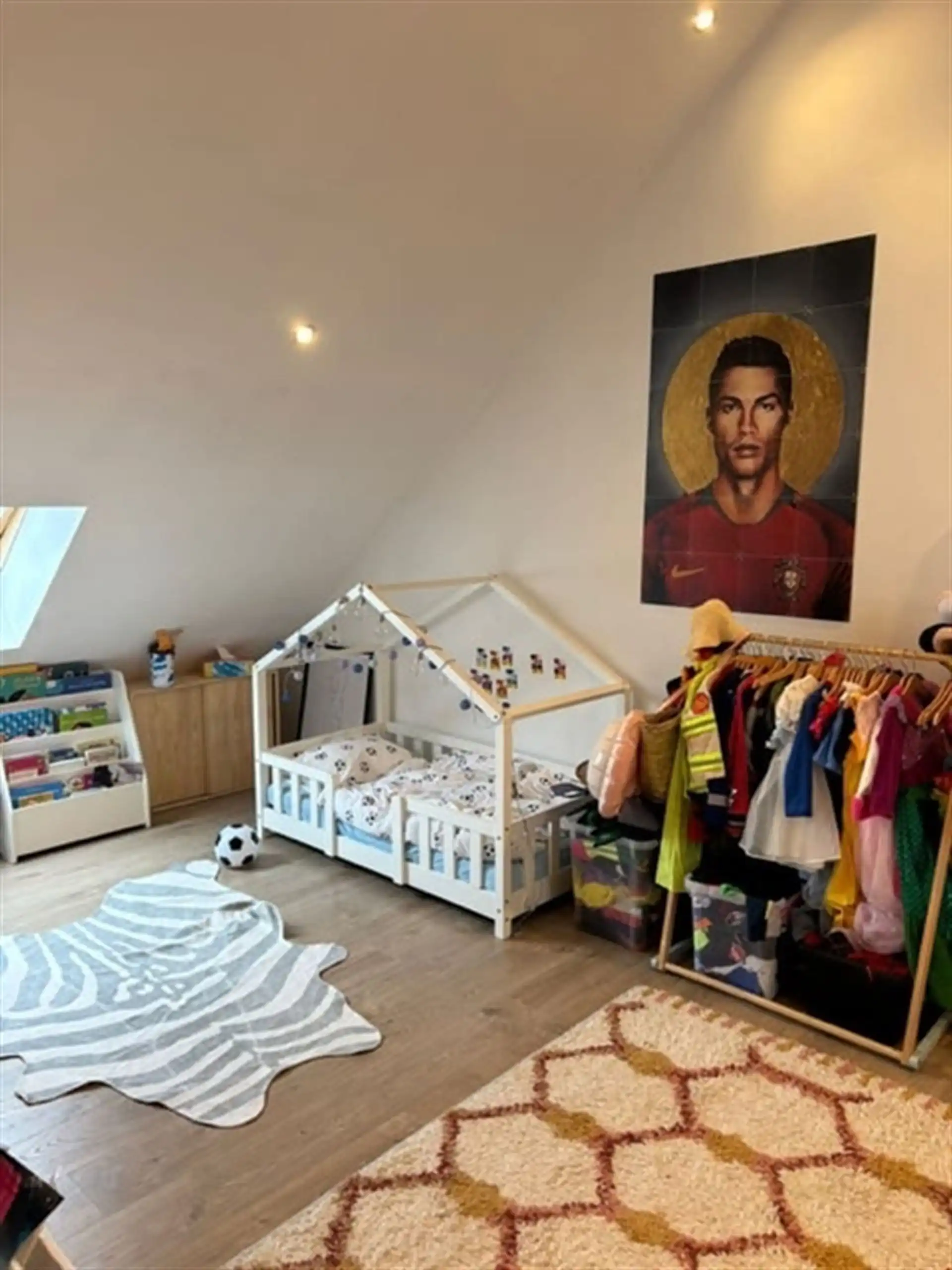 Gerenoveerde, instapklare woning met zuidgerichte tuin en terras (EPC B) foto 9