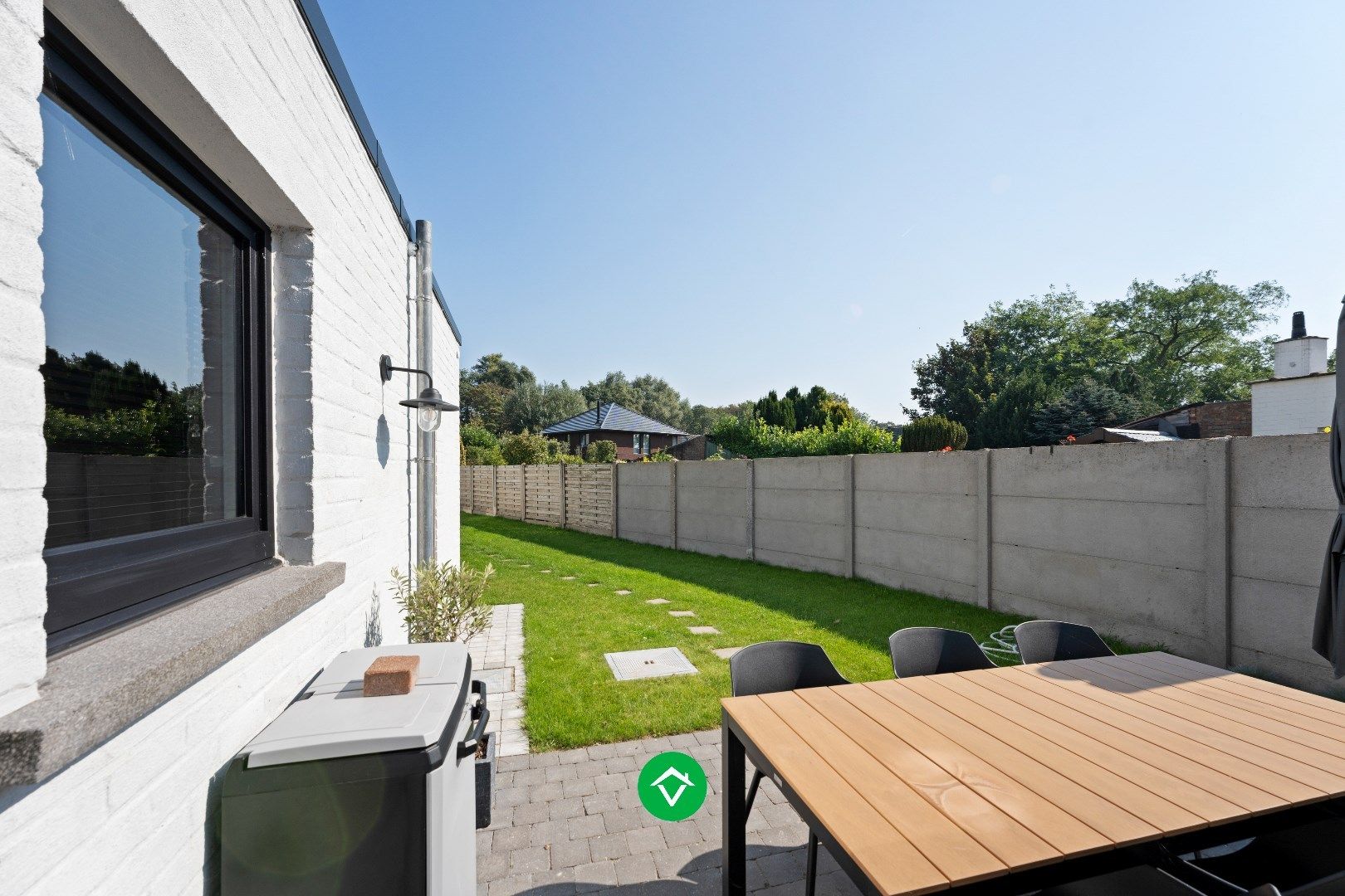 Volledig vernieuwde woning met 3 slaapkamers en bijgebouw in centrum Koekelare foto 13