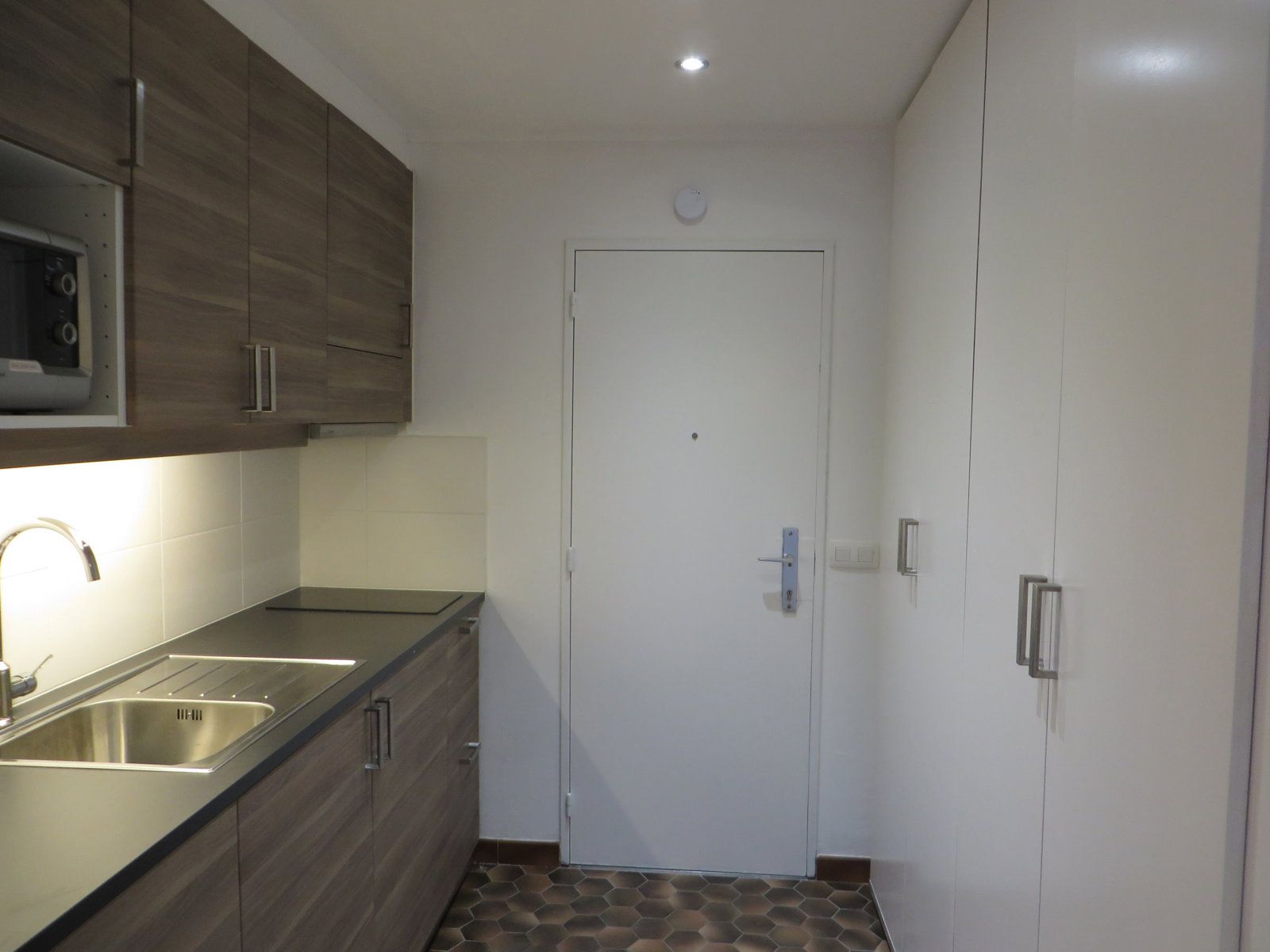 Toffe studio aan het theaterplein (vogelmarkt) foto 5