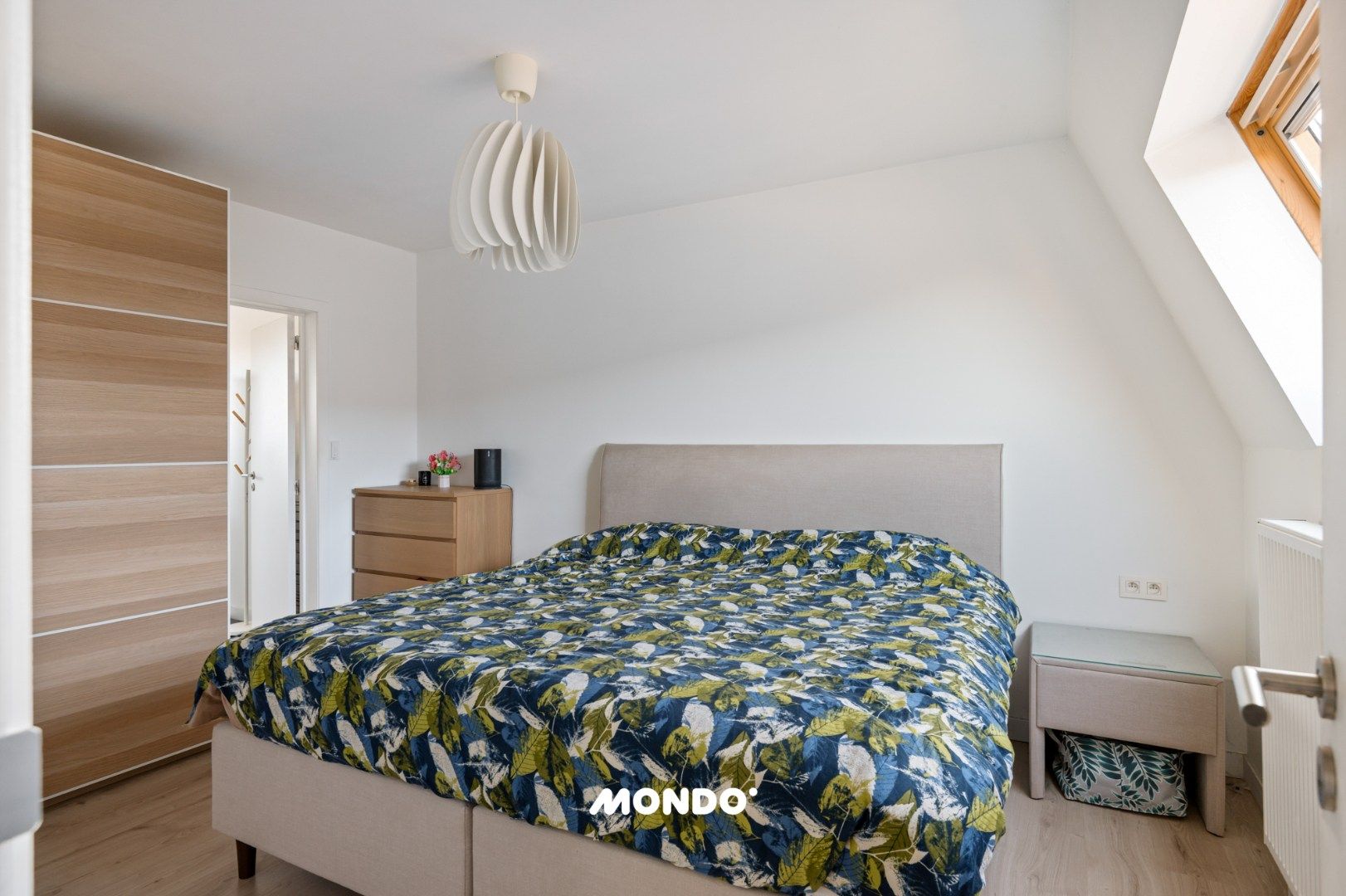 Modern duplex appartement met groot terras te Willebroek! foto 9