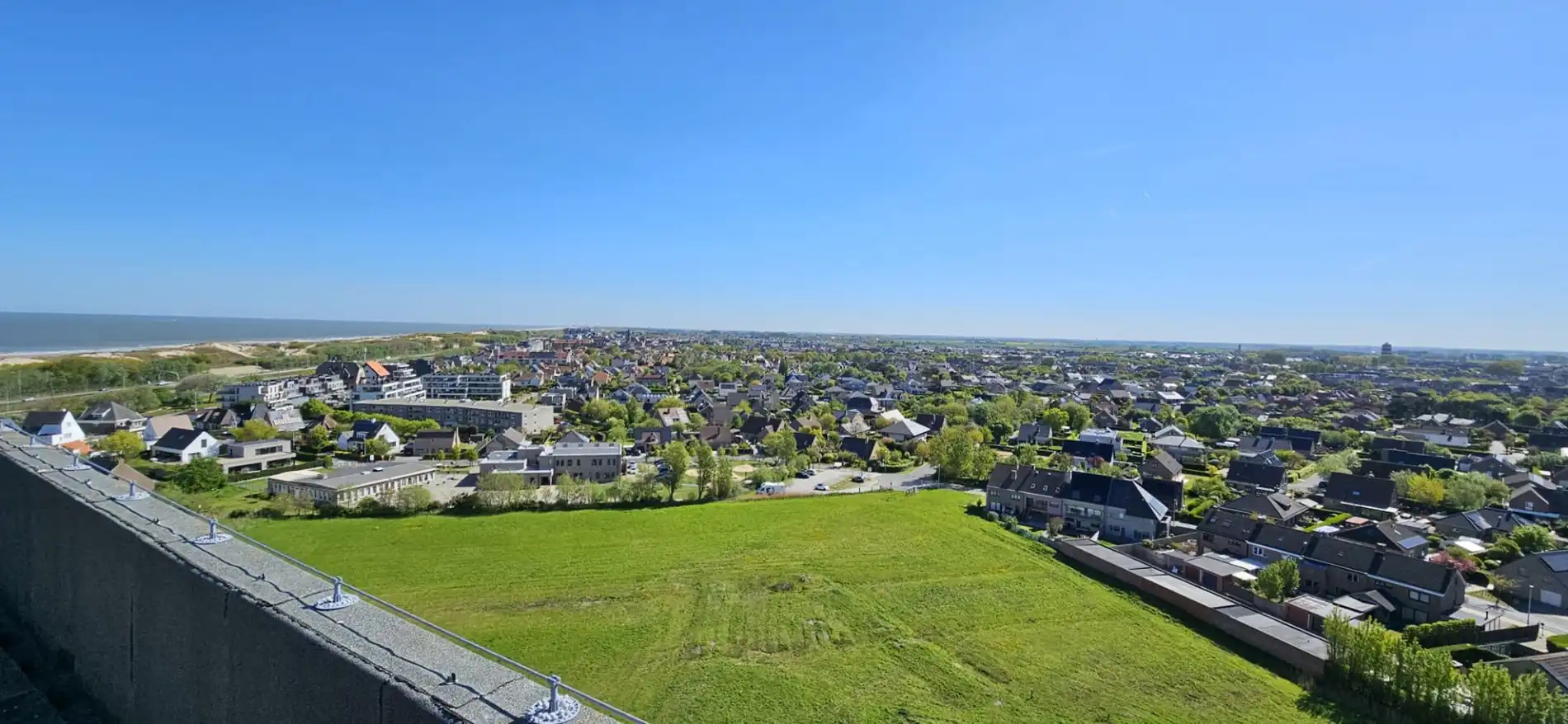 Appartement met 2 slaapkamers en prachtig zeezicht in Bredene foto 20
