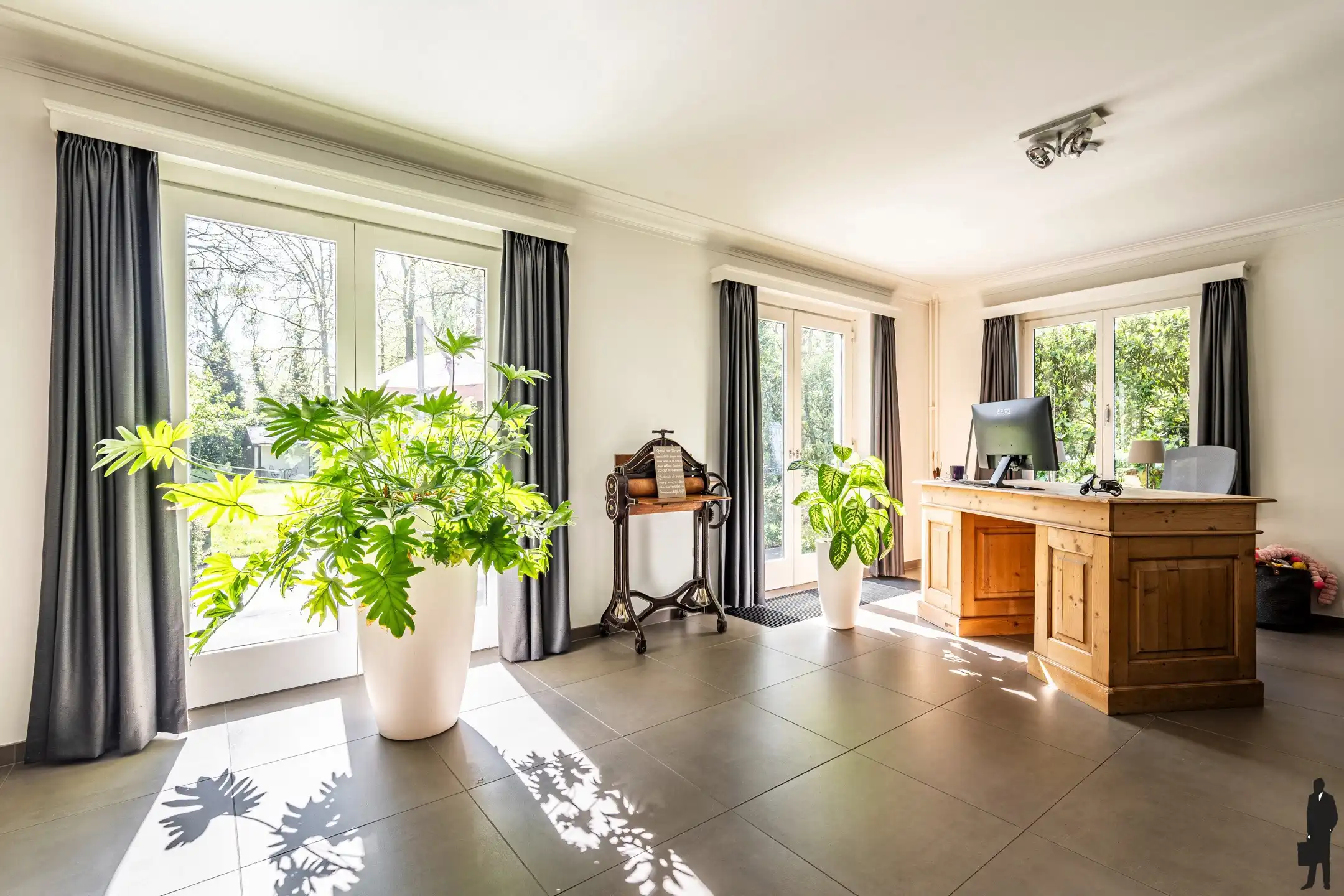 Charmante villa met zwembad op rustige ligging foto 7