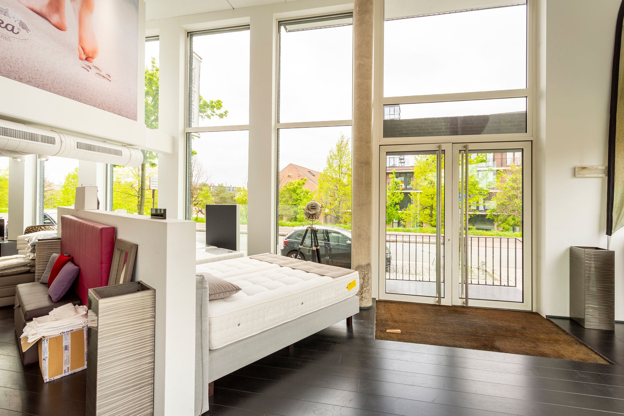 handelsruimte ca 368 m² op zichtlocatie aan Park Spoor Noord foto 5