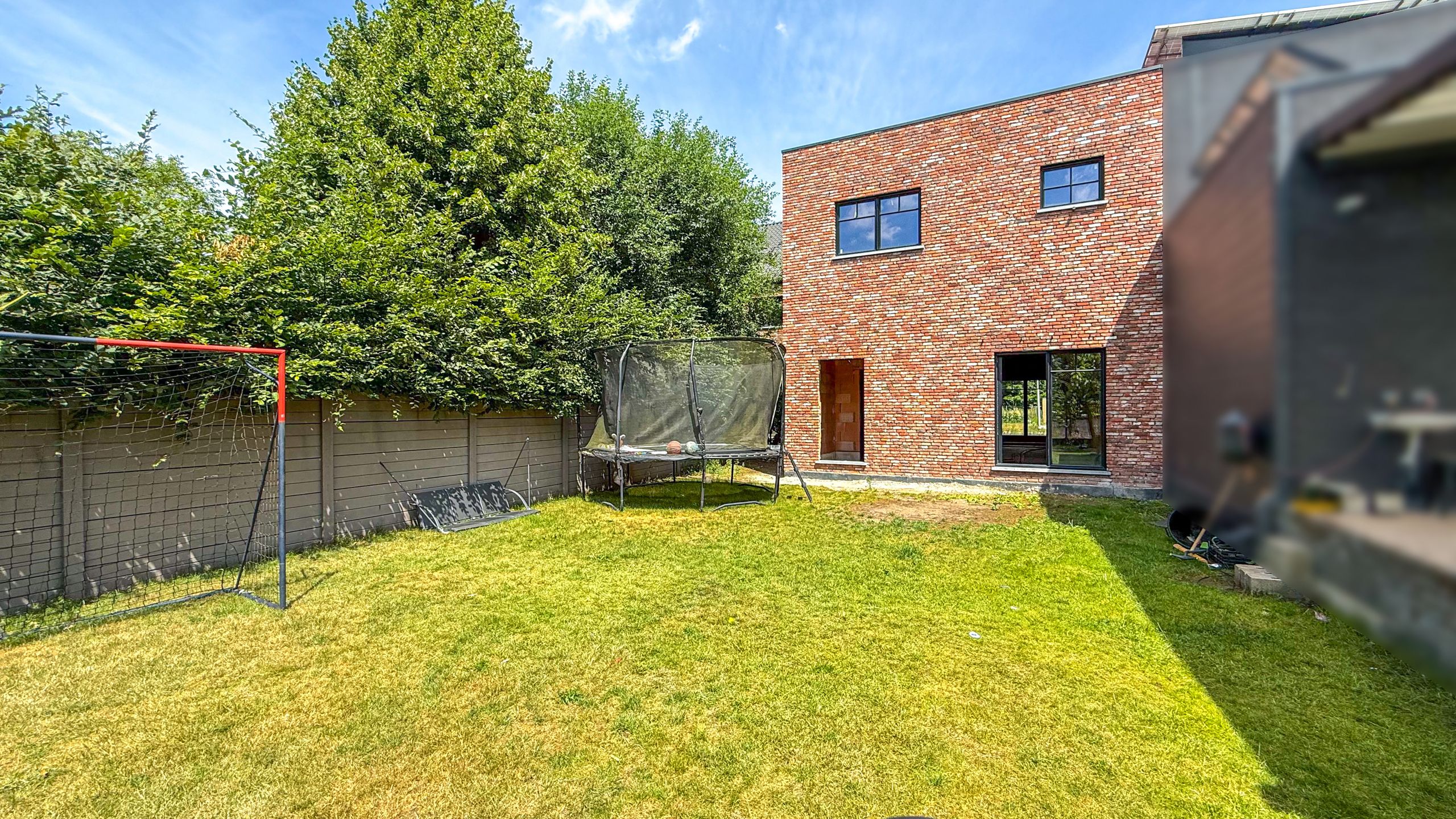Ruim nieuwbouw casco woning met 3slk en tuin in Houthalen! foto 4