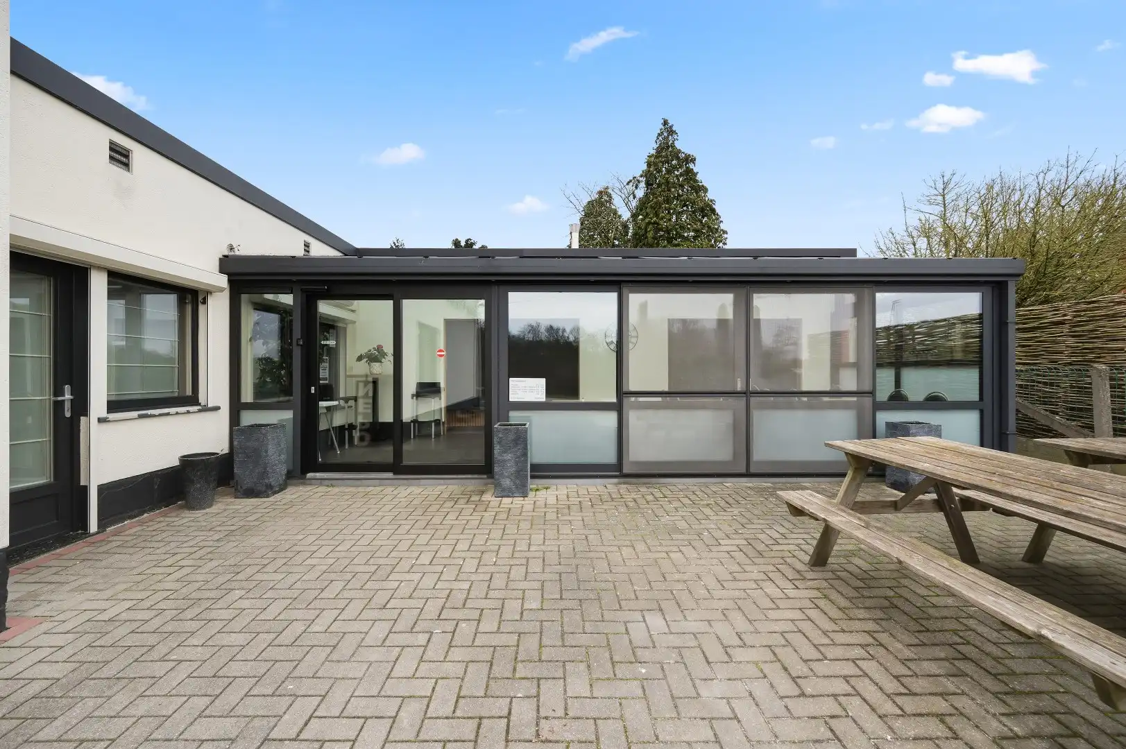 Instapklare woning met handelspand op een goede locatie foto 27