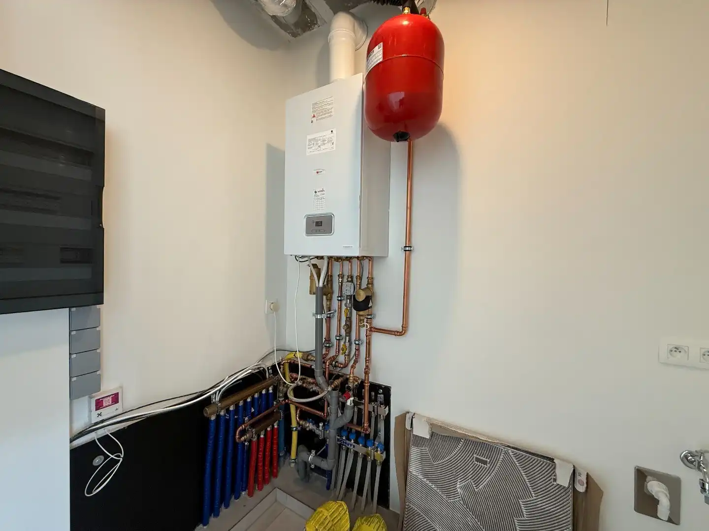 Nieuwbouwappartement met autostandplaats te Izegem  foto 12