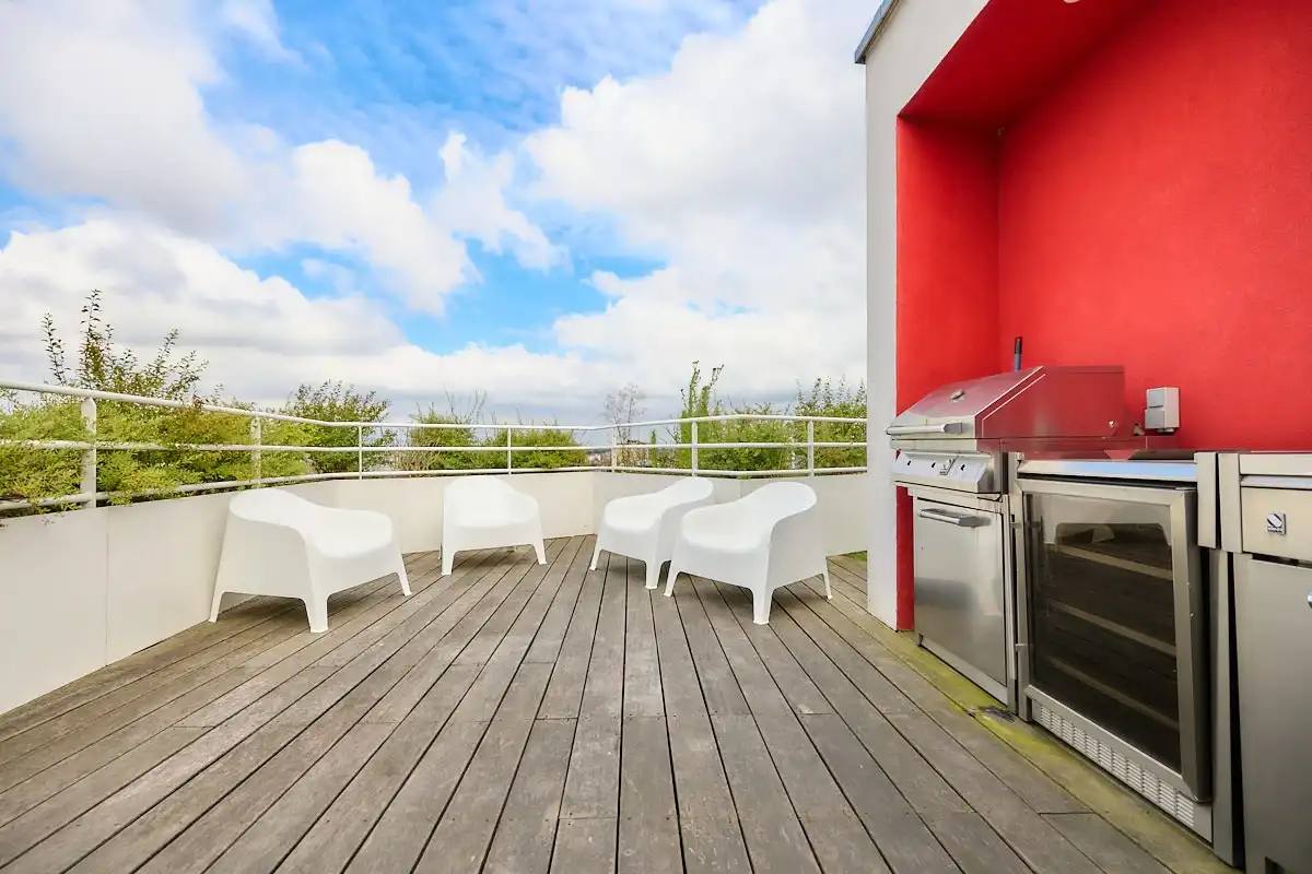 Exclusief appartement met 2 slaapkamers, zonnig terras en ondergrondse autostaanplaats foto 10