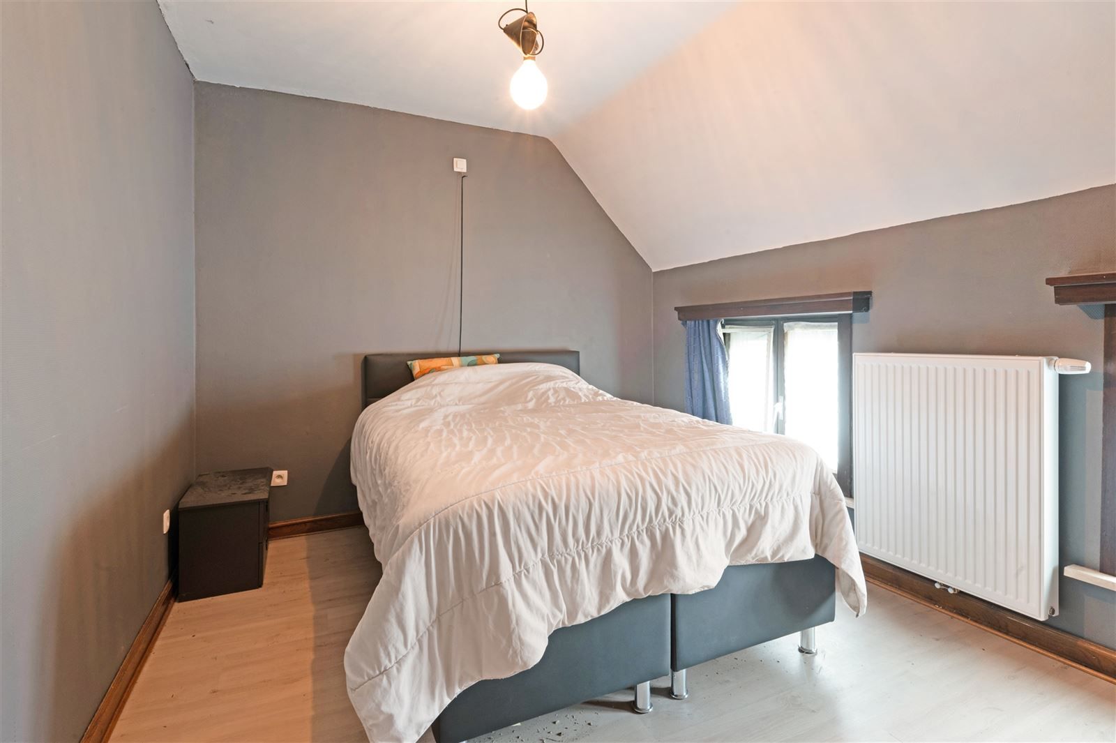 Charmante gezinswoning op toplocatie te Wetteren! foto 11