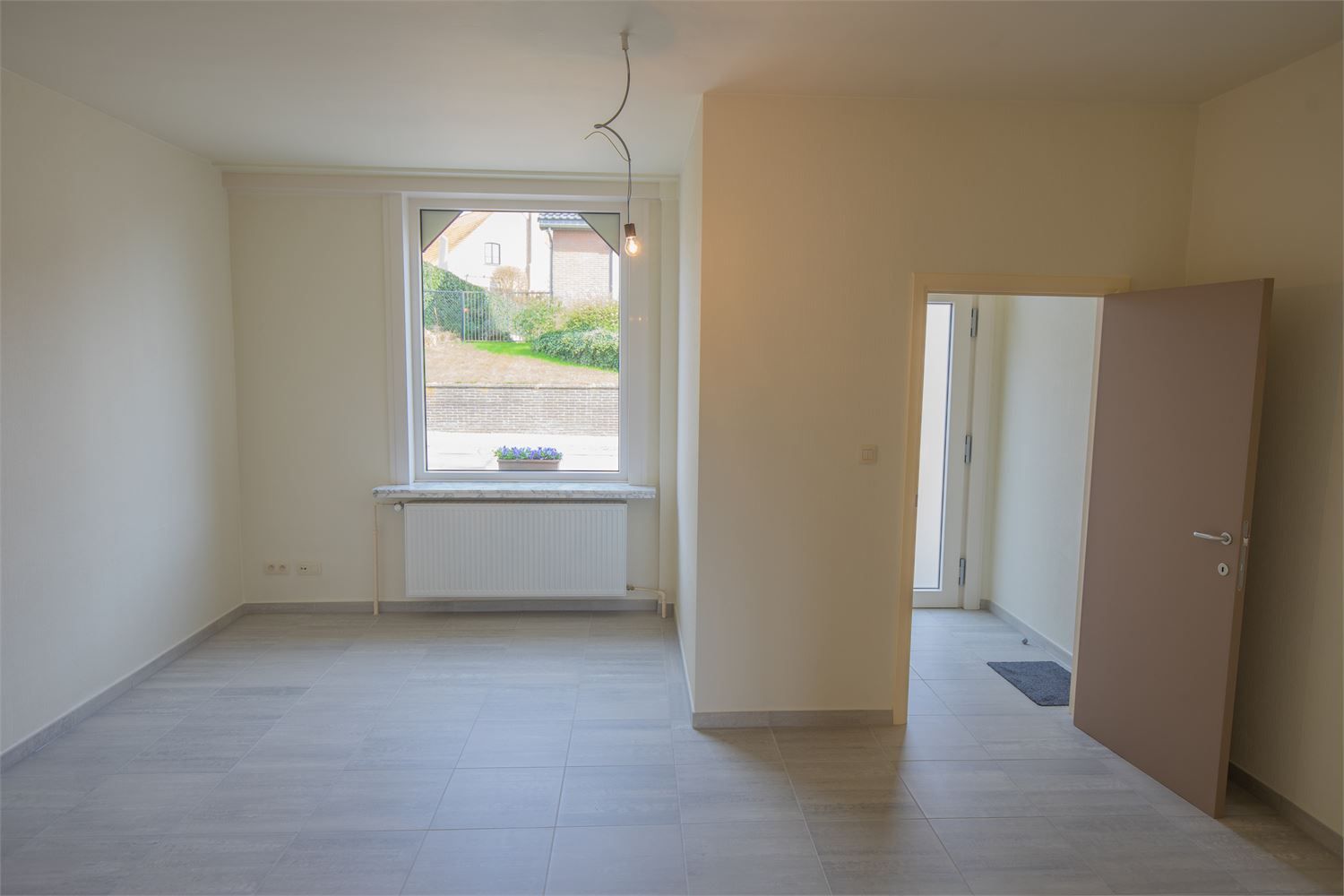 Ruime en Recent Gerenoveerde Woning te Huur aan de Stadsrand van Aarschot foto 2