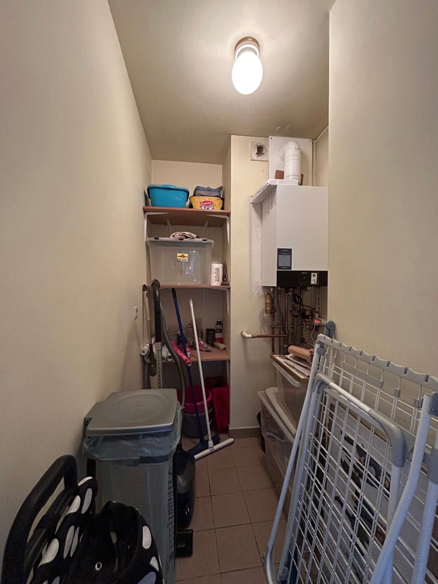 Label A Garagebox/ APP Kessel-Lo foto 12