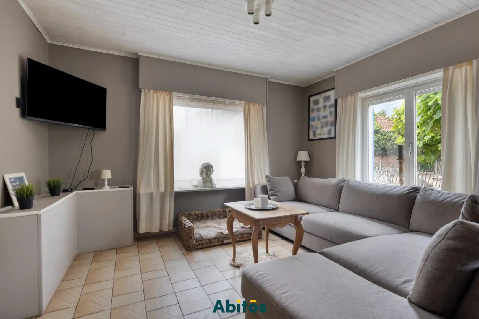 Unieke villa met bijwoning in een rustige omgeving foto 12