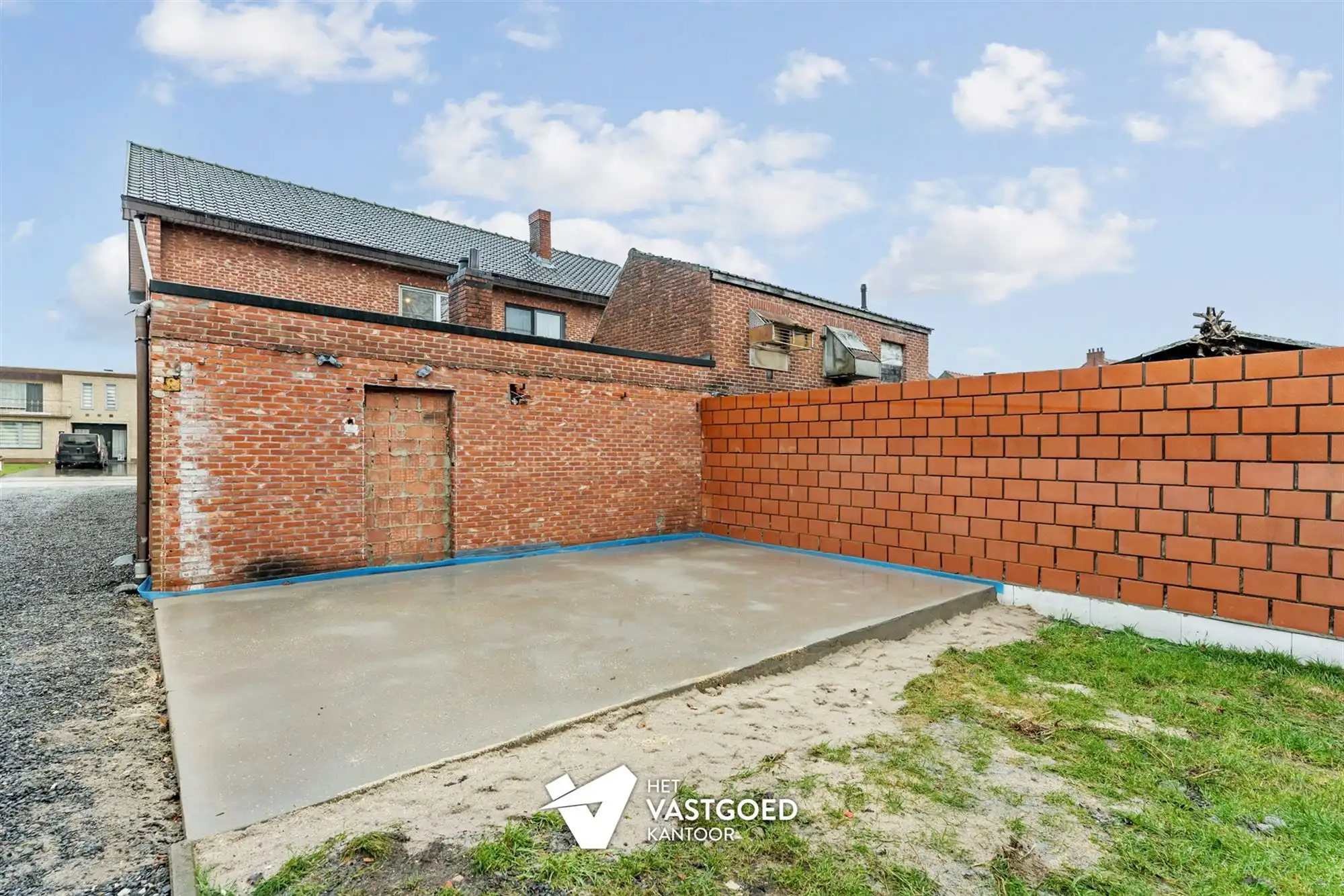 VOLLEDIG GERENOVEERDE WONING MET 4 SLAAPKAMERS, RUIME LEEFRUIMTES EN VRIJSTAANDE GARAGE OP PERCEEL VAN 6A90CA VLAKBIJ BE-MINE foto 26