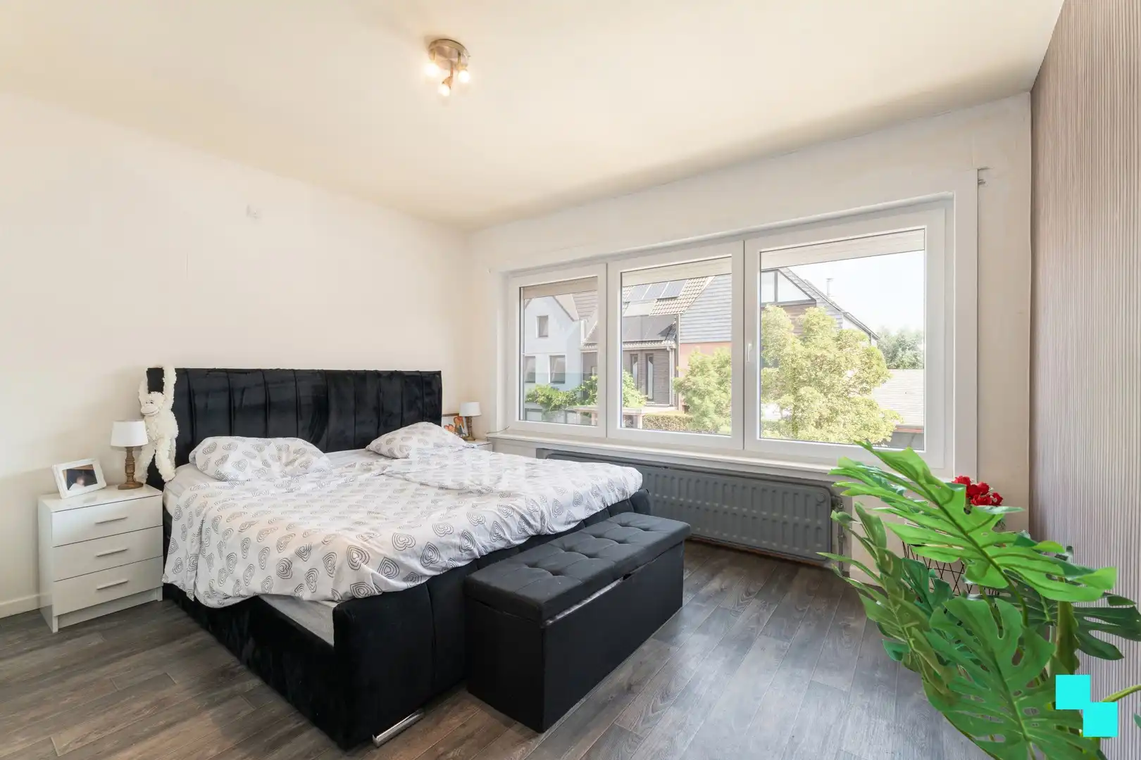 Zuidgerichte woning met uitweg en aparte garage - Assebroek foto 15