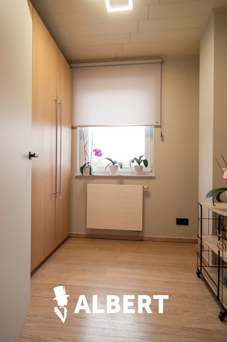 Instapklare woning met grote tuin en garage/magazijnruimte foto 15
