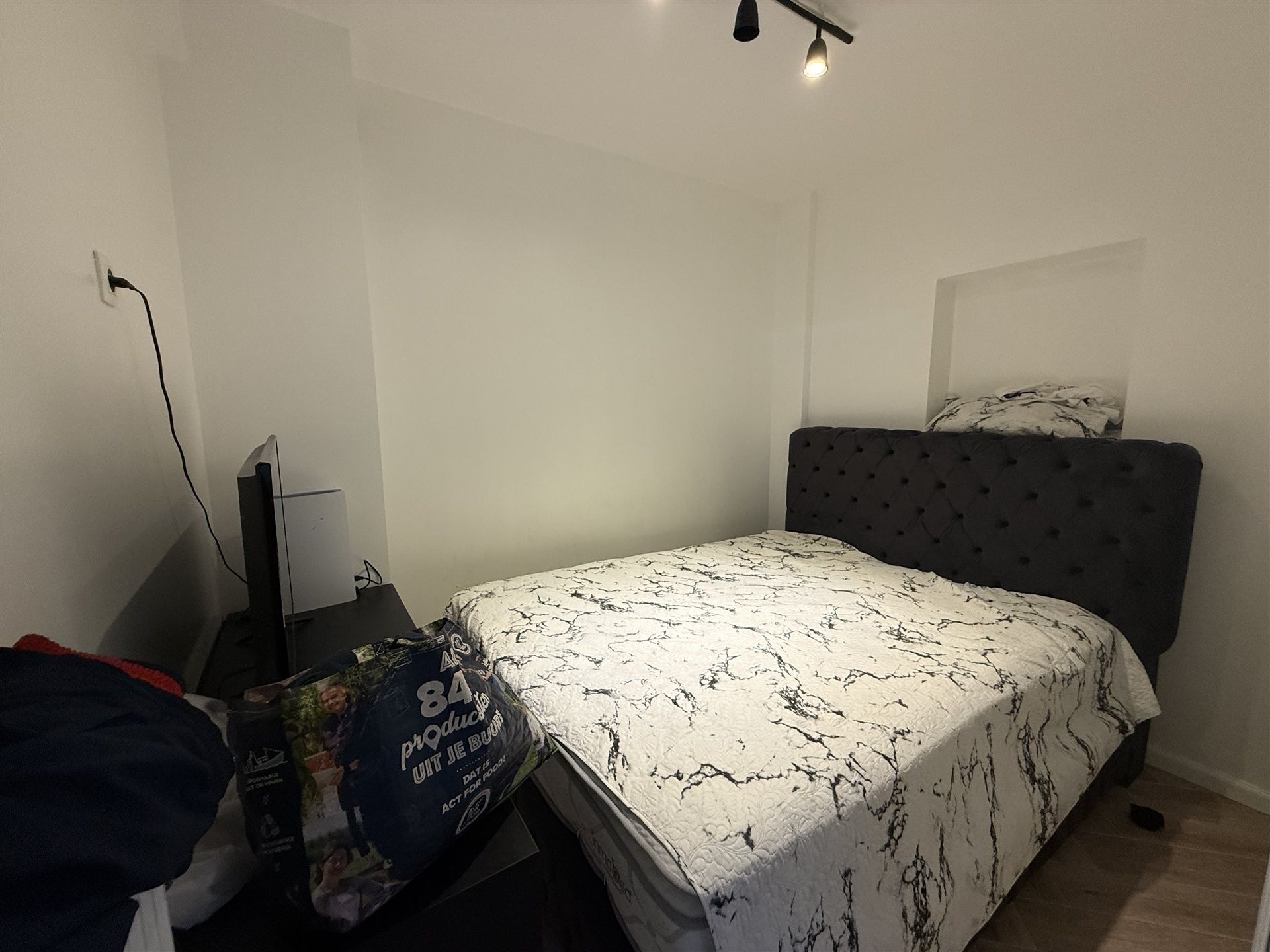 Opbrengsteigendom met twee appartementen, tuin en garage in Wemmel foto 11