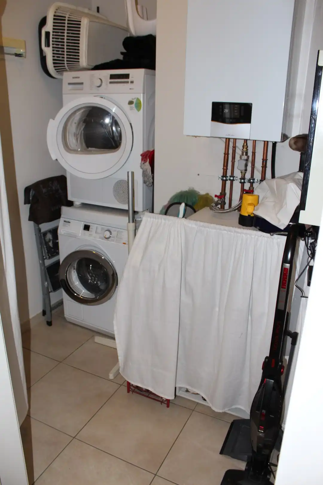 Ruim appartement met terras in het centrum van Lommel. foto 22