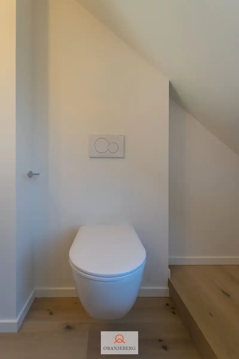 Prachtig ruime duplex in hartje Gent met zicht op water foto 28