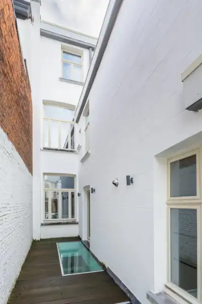 Stijlvol herenhuis, zee van ruimte , karakter en een ziel, instapklaar "Hippe Zuid Antwerpen"!! foto 24