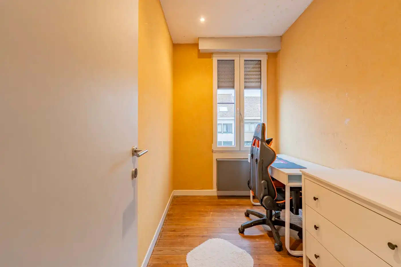 Instapklare woning met diepe tuin en verrassend veel ruimte foto 13