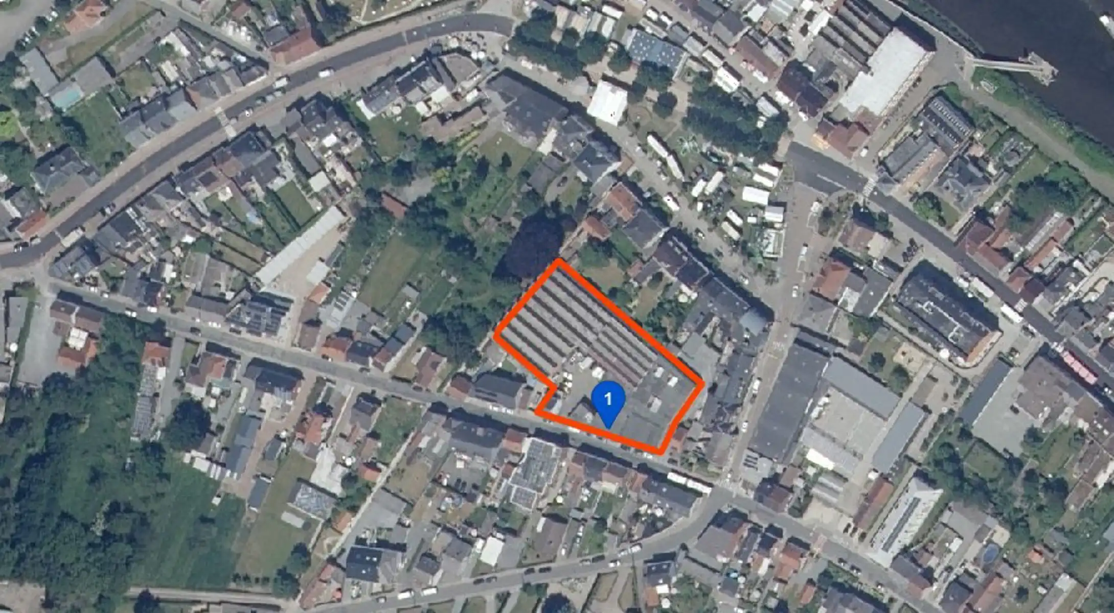 Projectgrond van 3074 m² nabij centrum Schellebelle foto 5