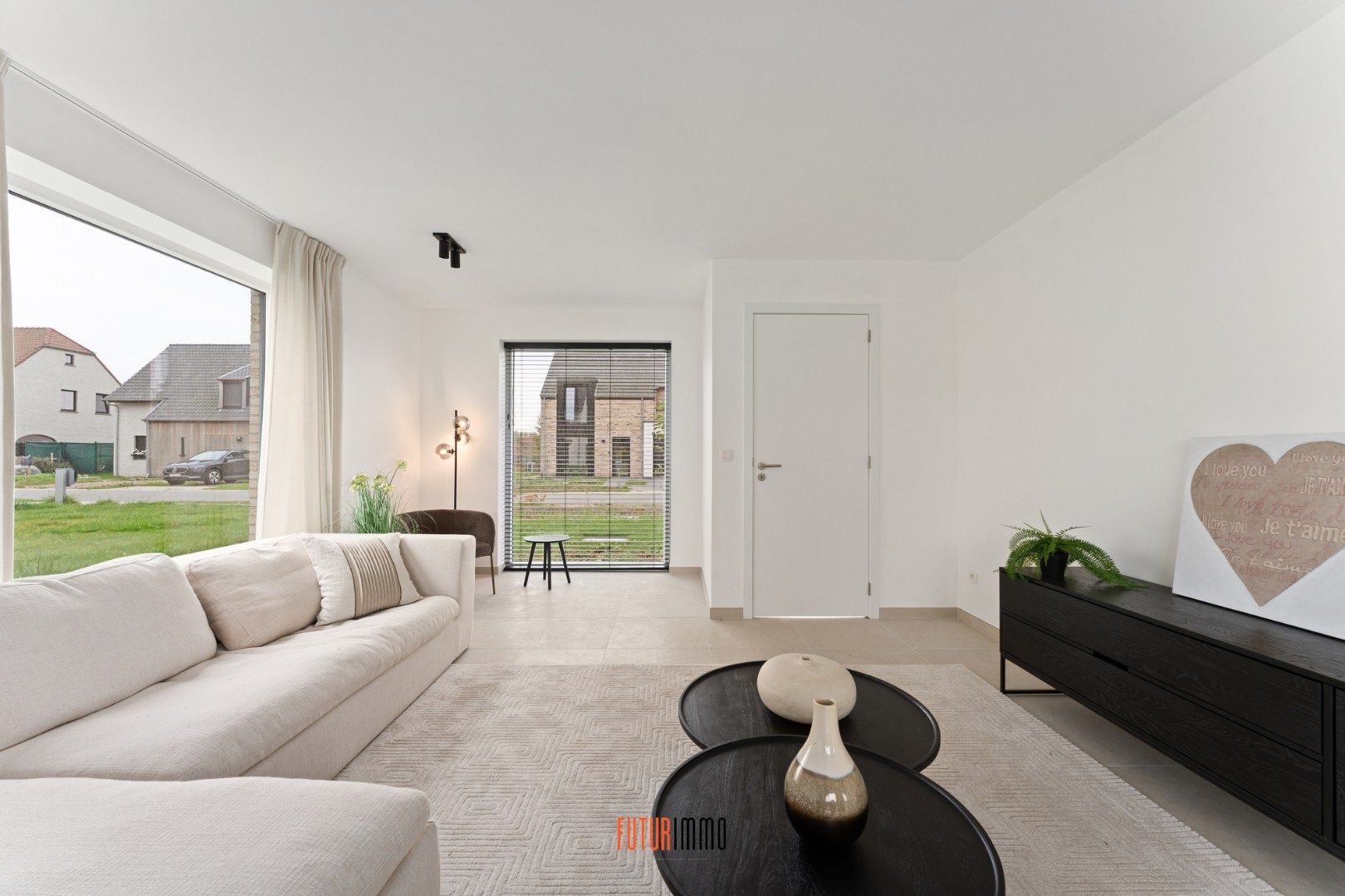 Nieuwbouwwoning met garage foto 3