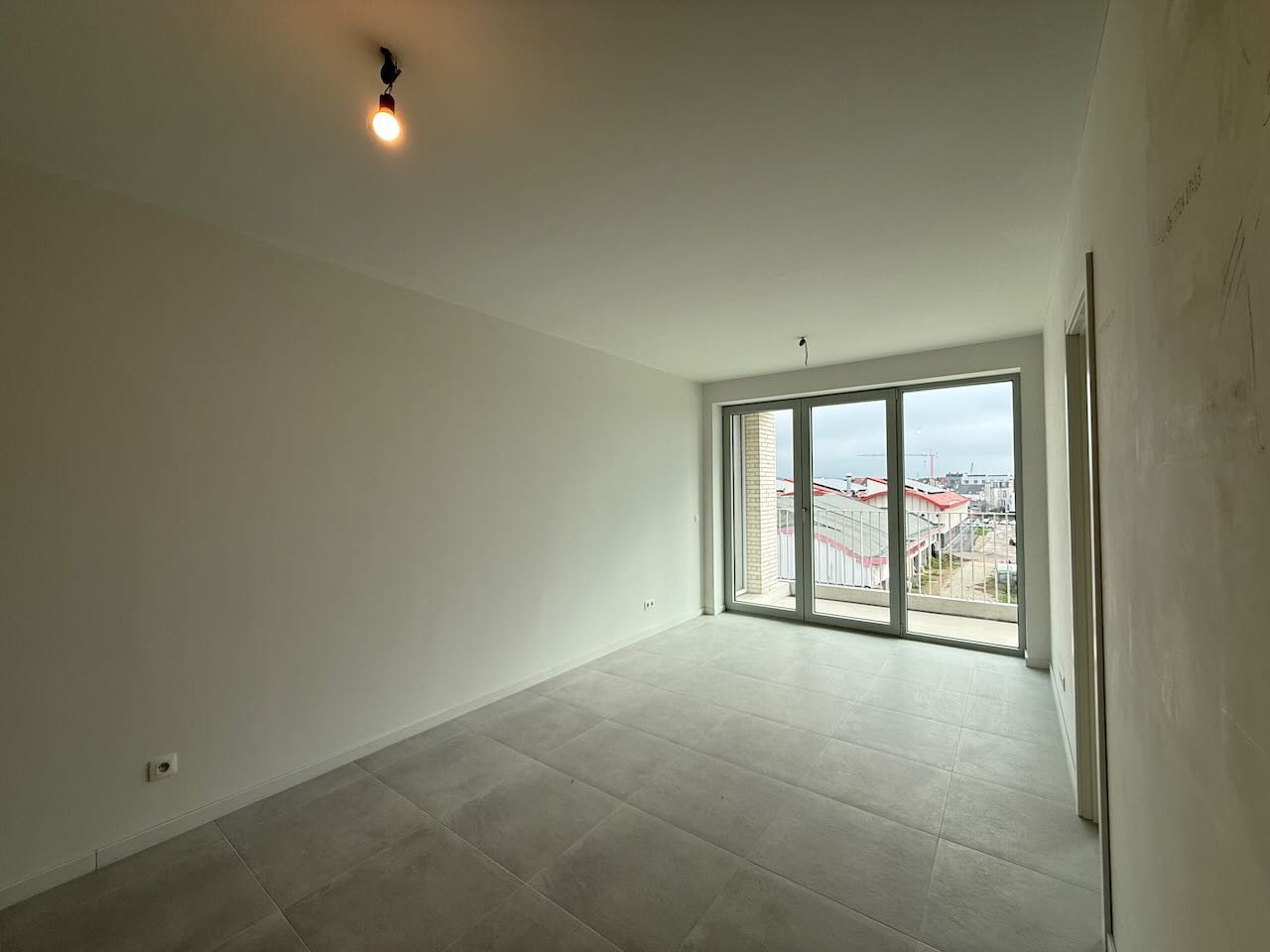 Instapklaar nieuwbouwappartement met terras foto 4