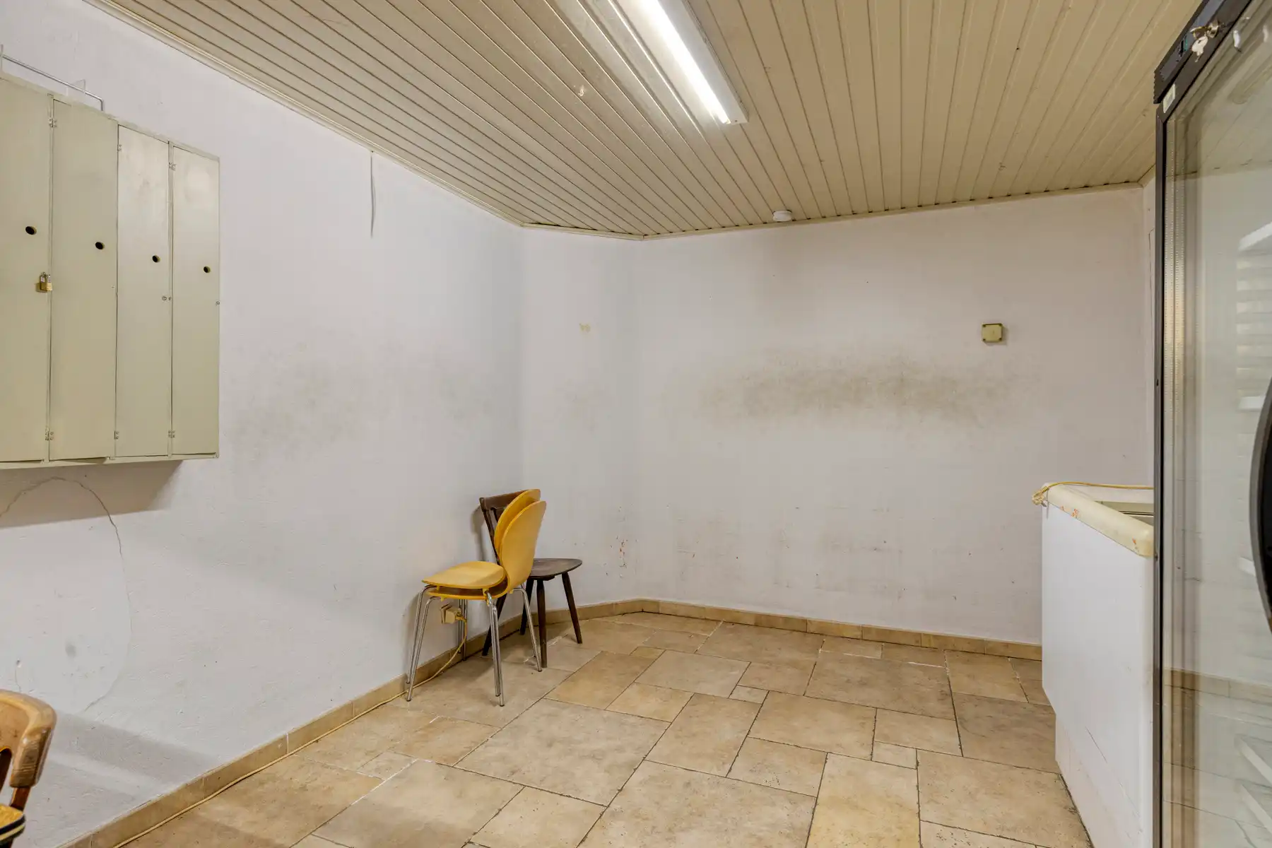 Woning met loods/grote garage en veel potentieel! foto 12