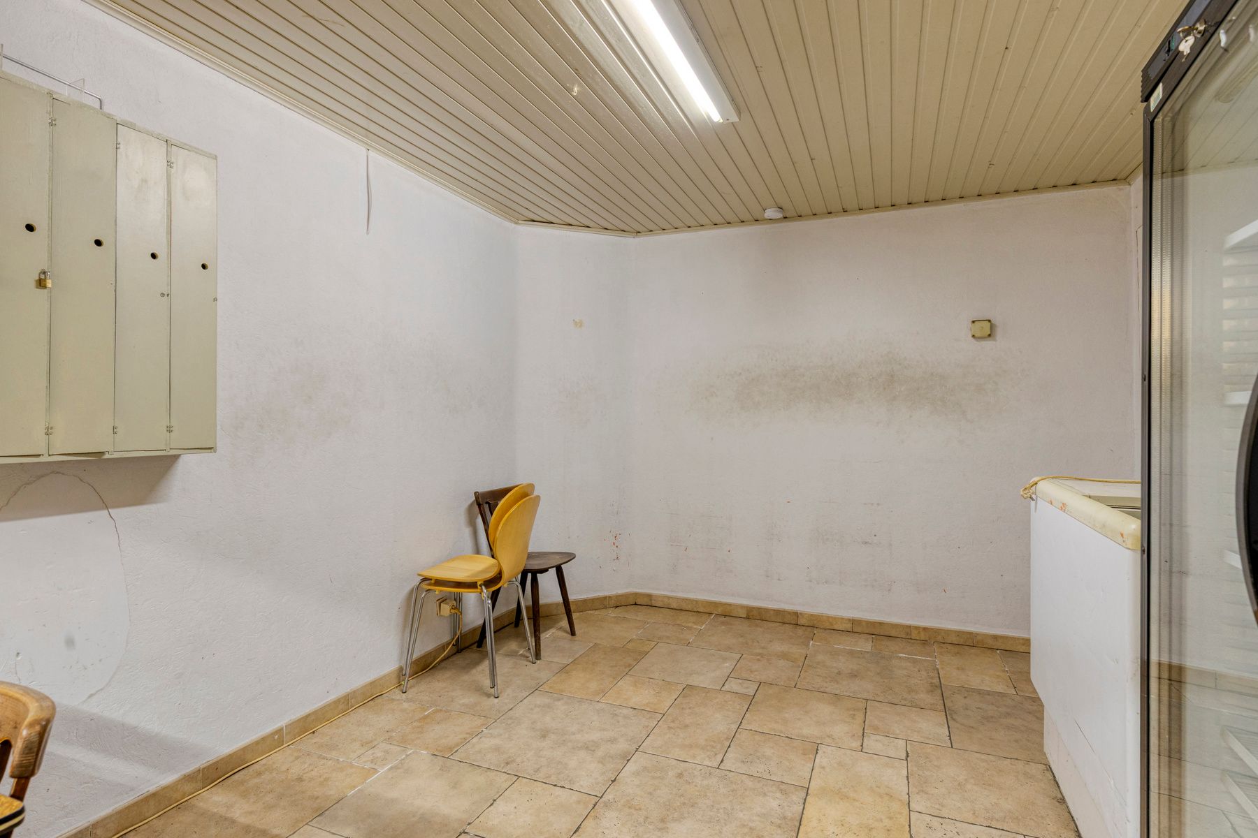 Woning met loods/grote garage en veel potentieel! foto 12