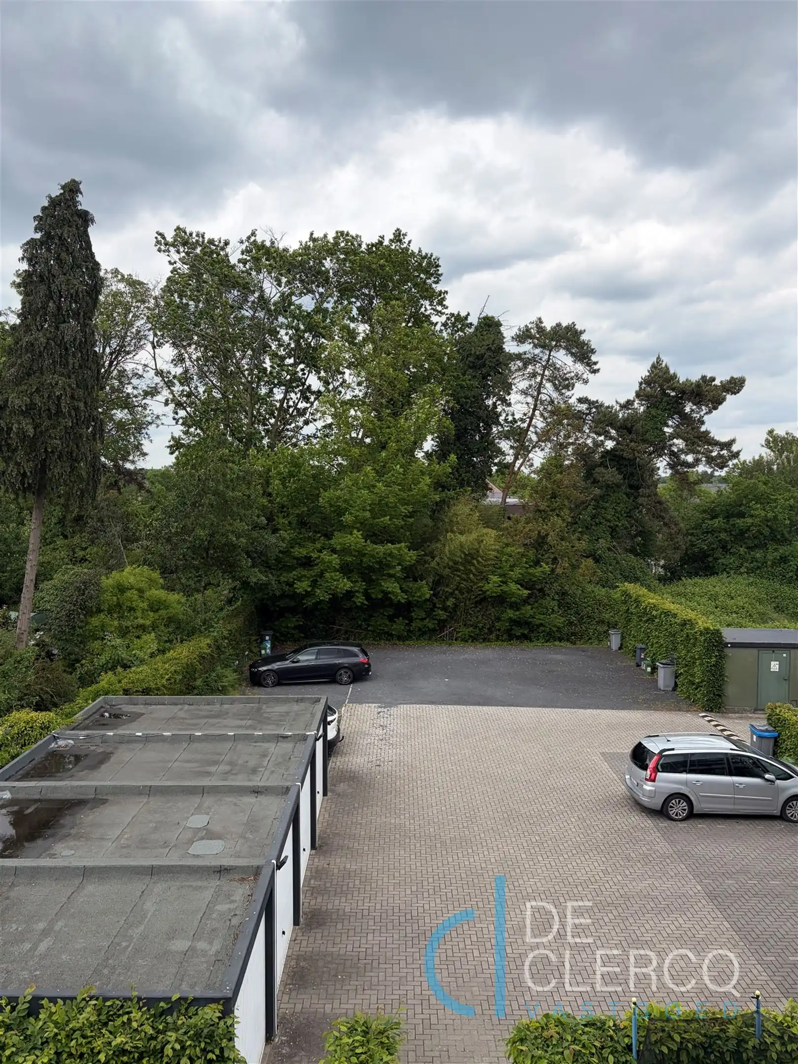Ruim appartement met staanplaats te huur in Lochristi!  foto 9