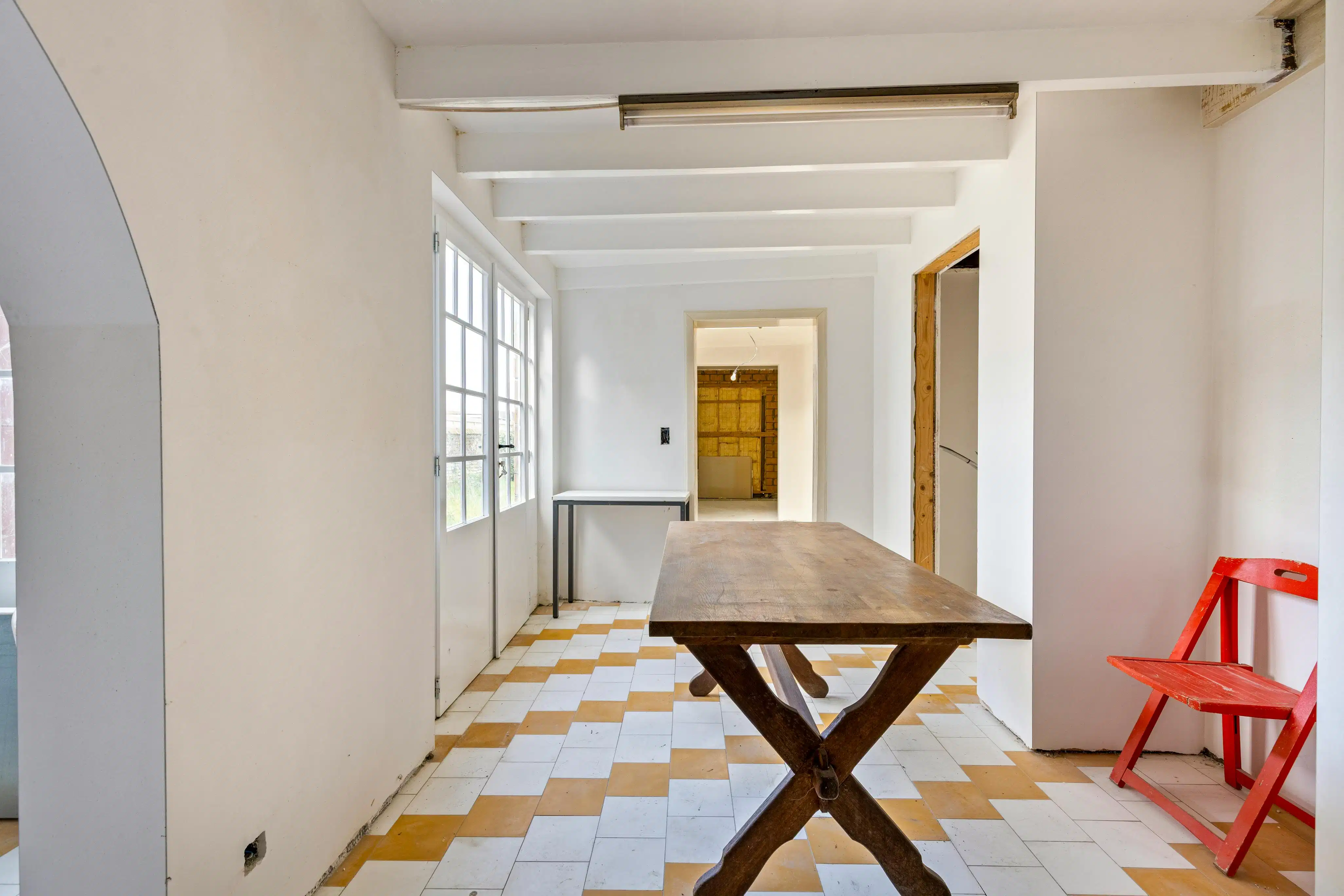 Verder te renoveren woning met tuin en garage in Adinkerke. foto 15