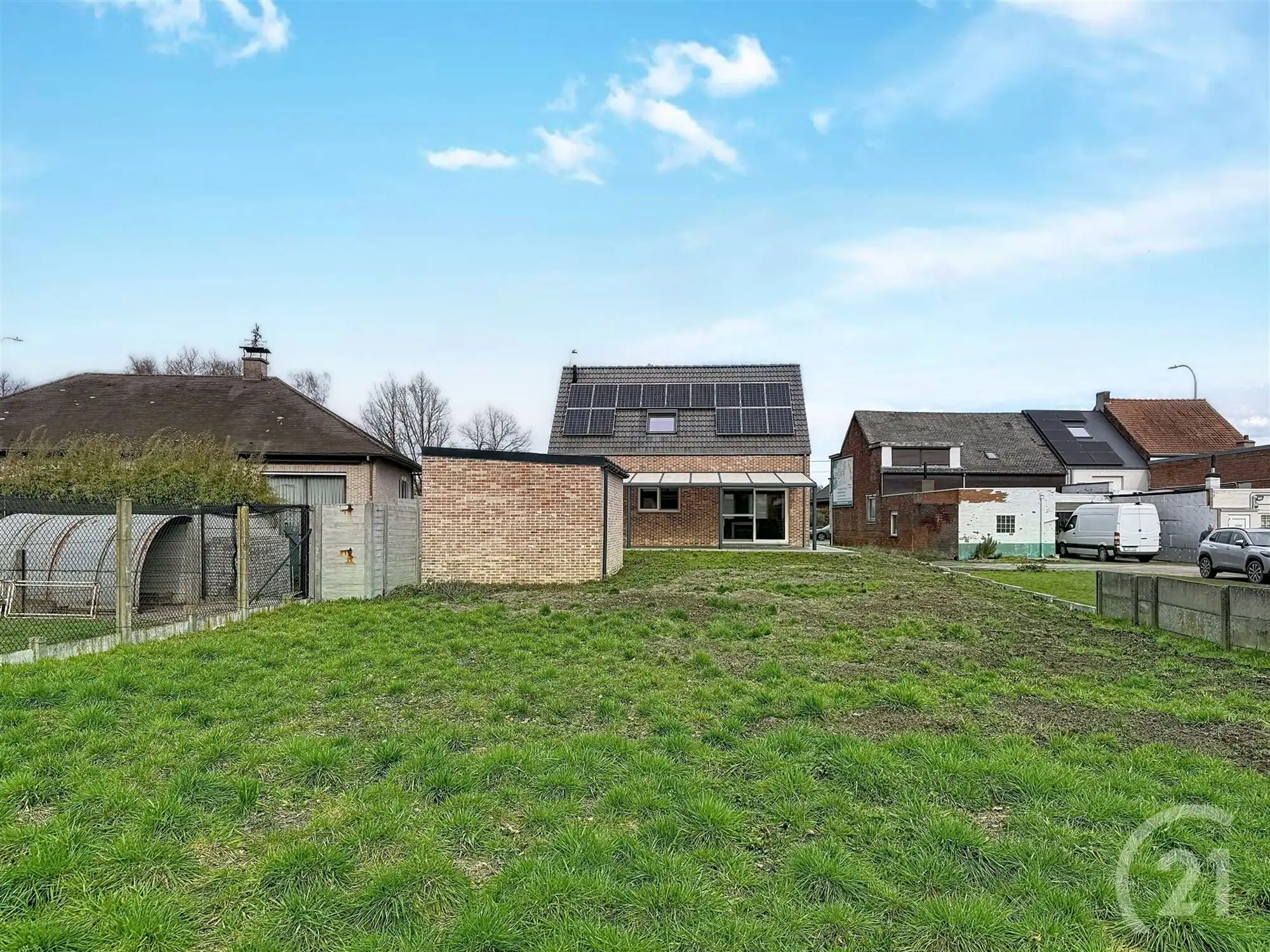 Aangename recente woning met 3 slaapkamers! foto 28