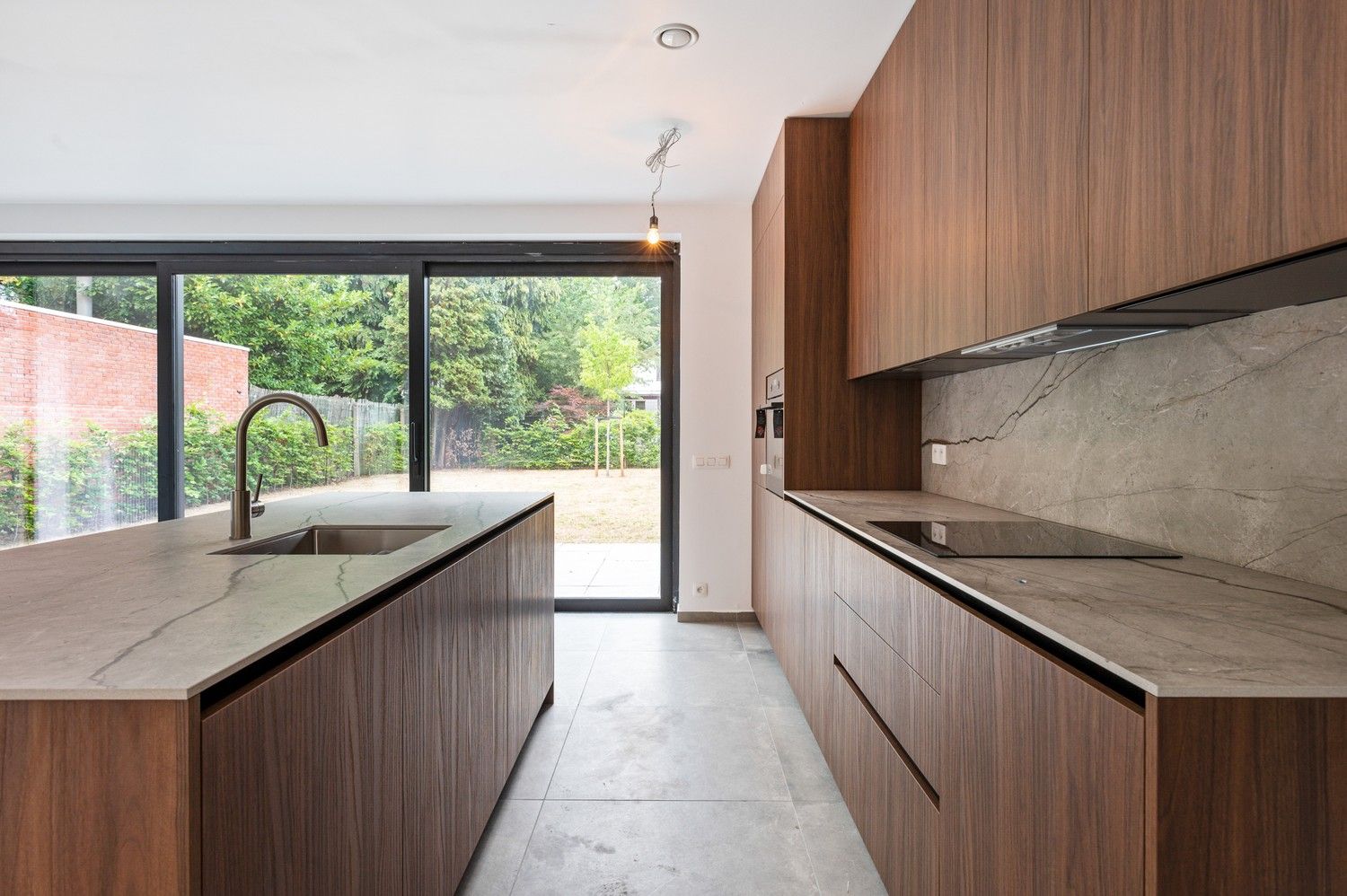 Halfopen nieuwbouwwoning met 4 à 5 SLPKS en grote tuin in Kapellen! foto 9