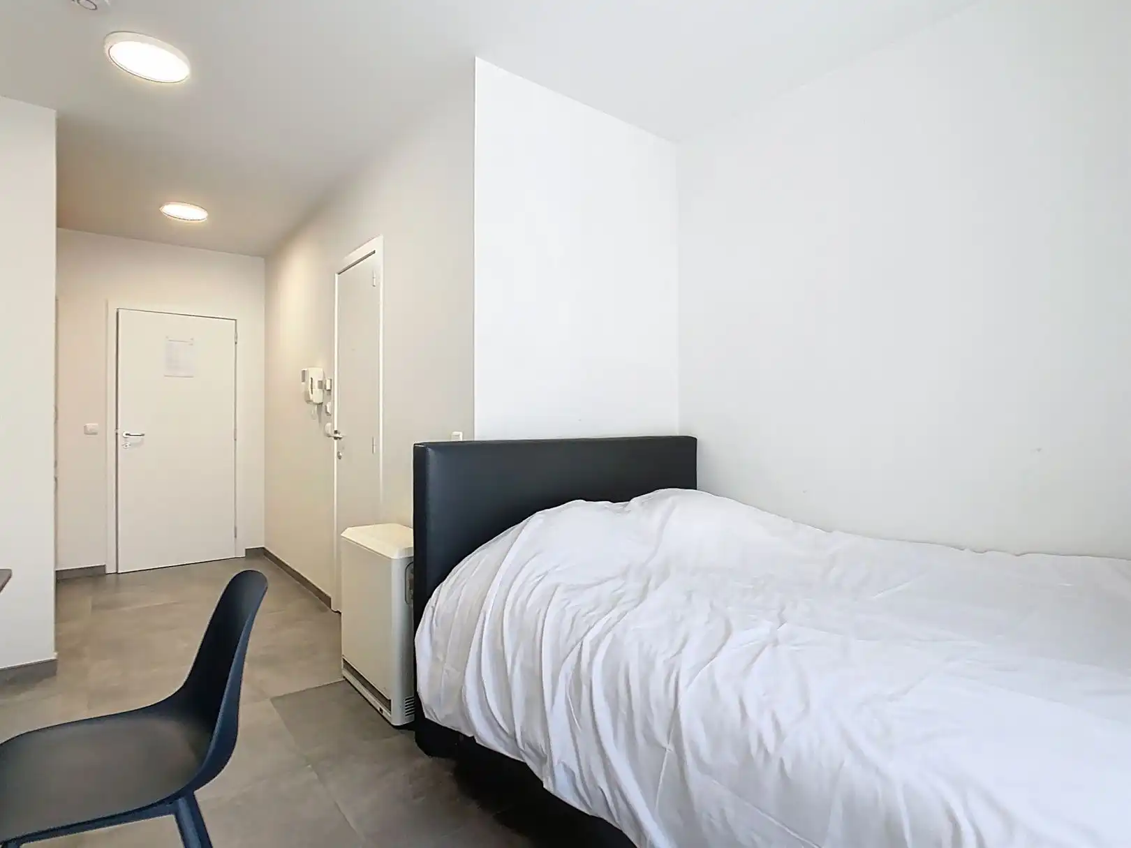 STUDIO TE KOOP IN EUROPESE WIJK foto 2